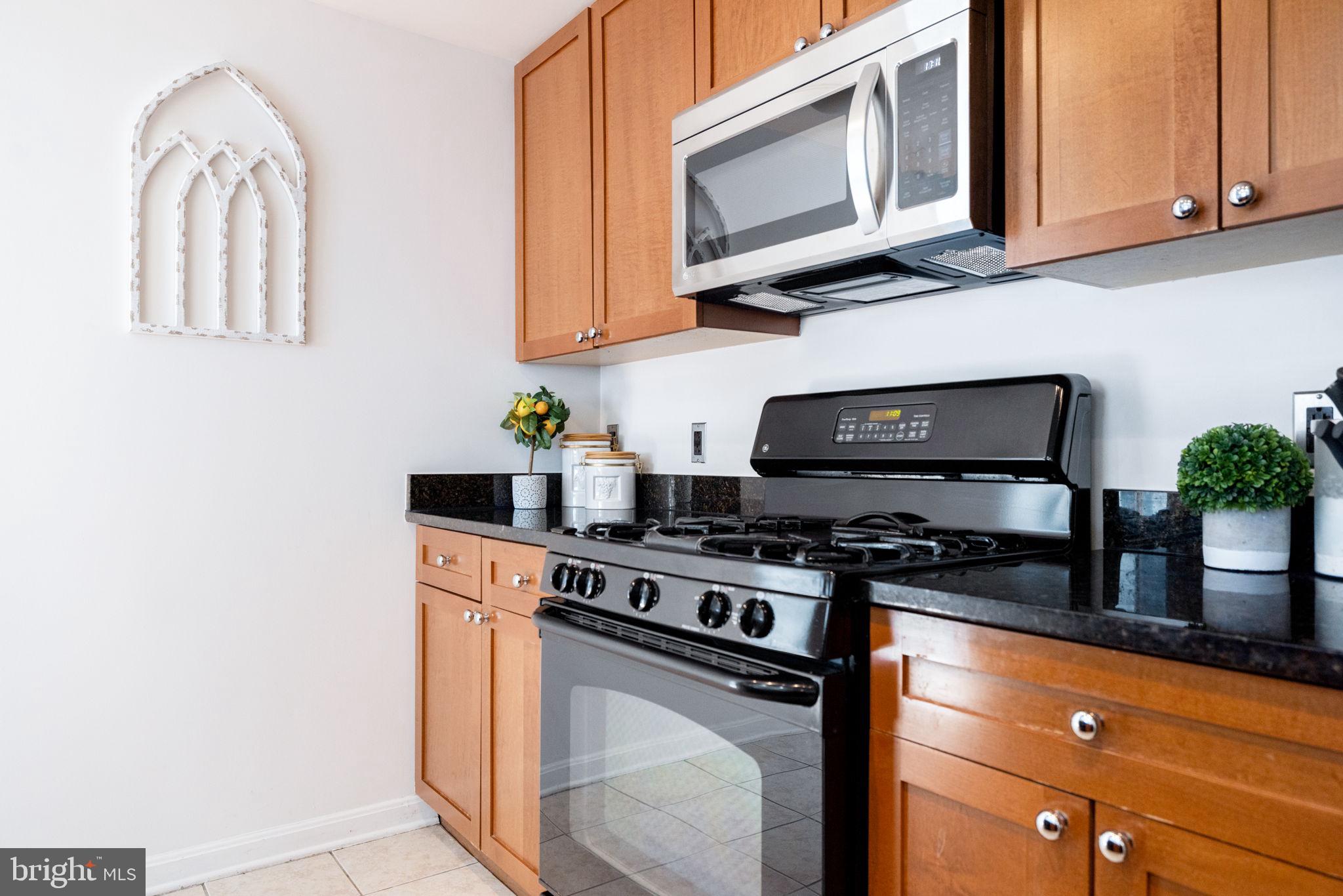 CRESCENT - Residential