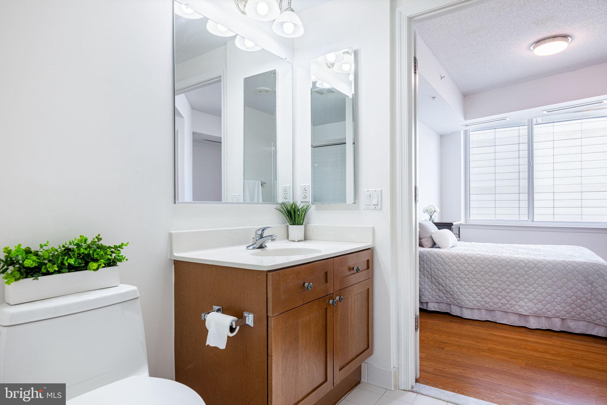 CRESCENT - Residential