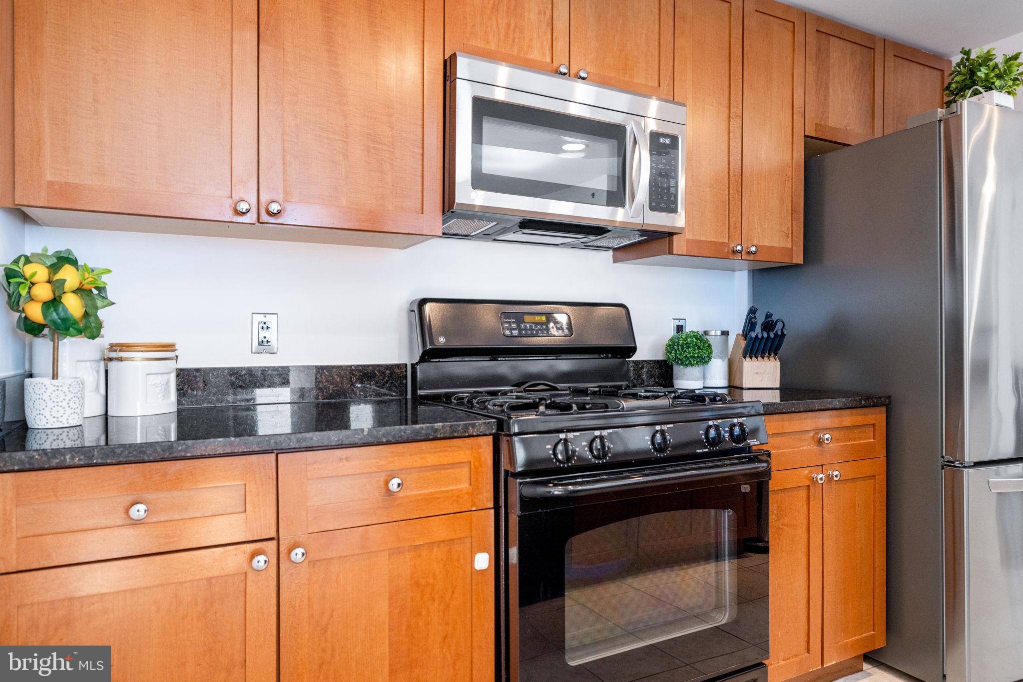 CRESCENT - Residential