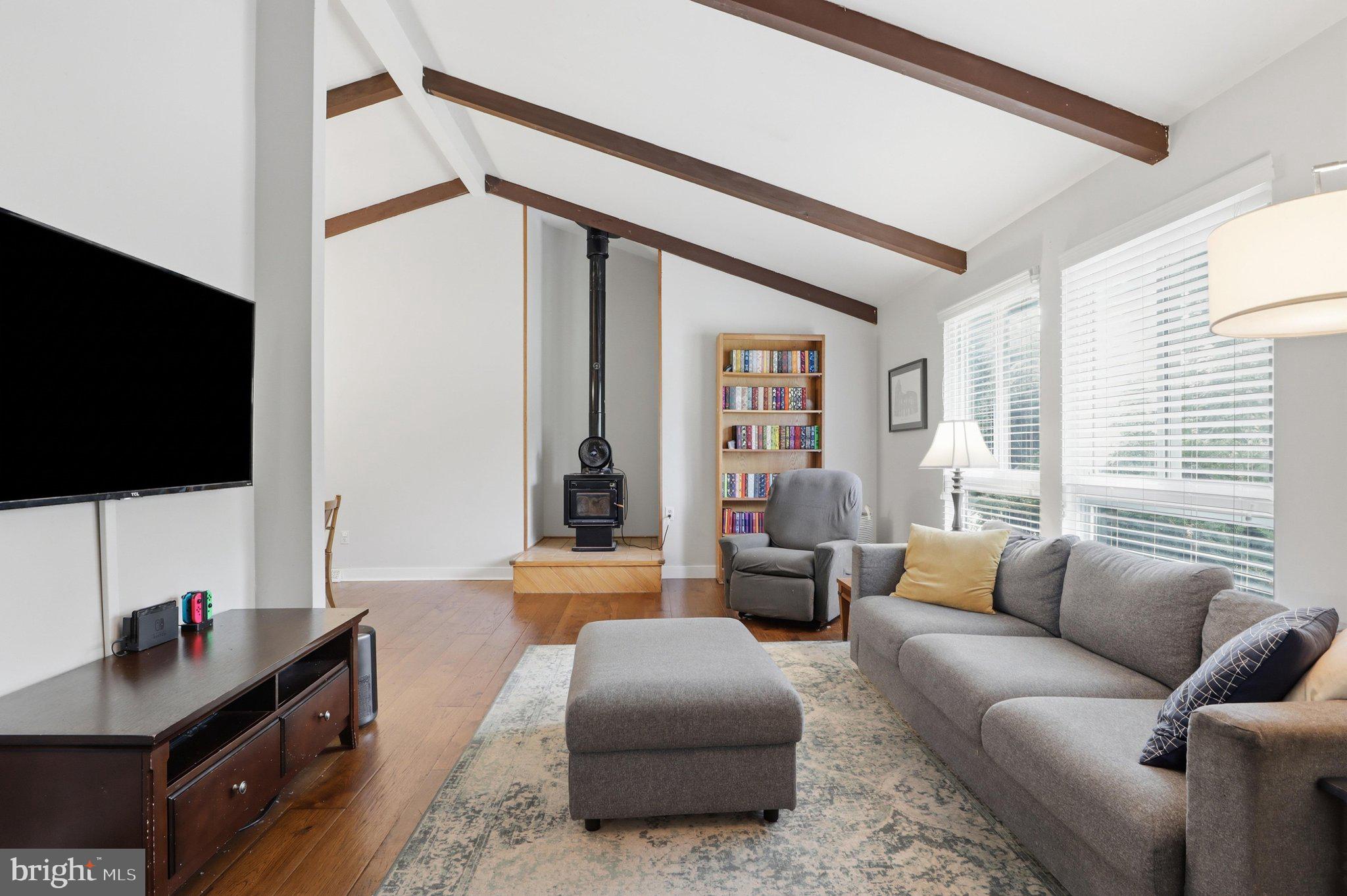 VILLAGE OF OAKLAND MILLS - Residential