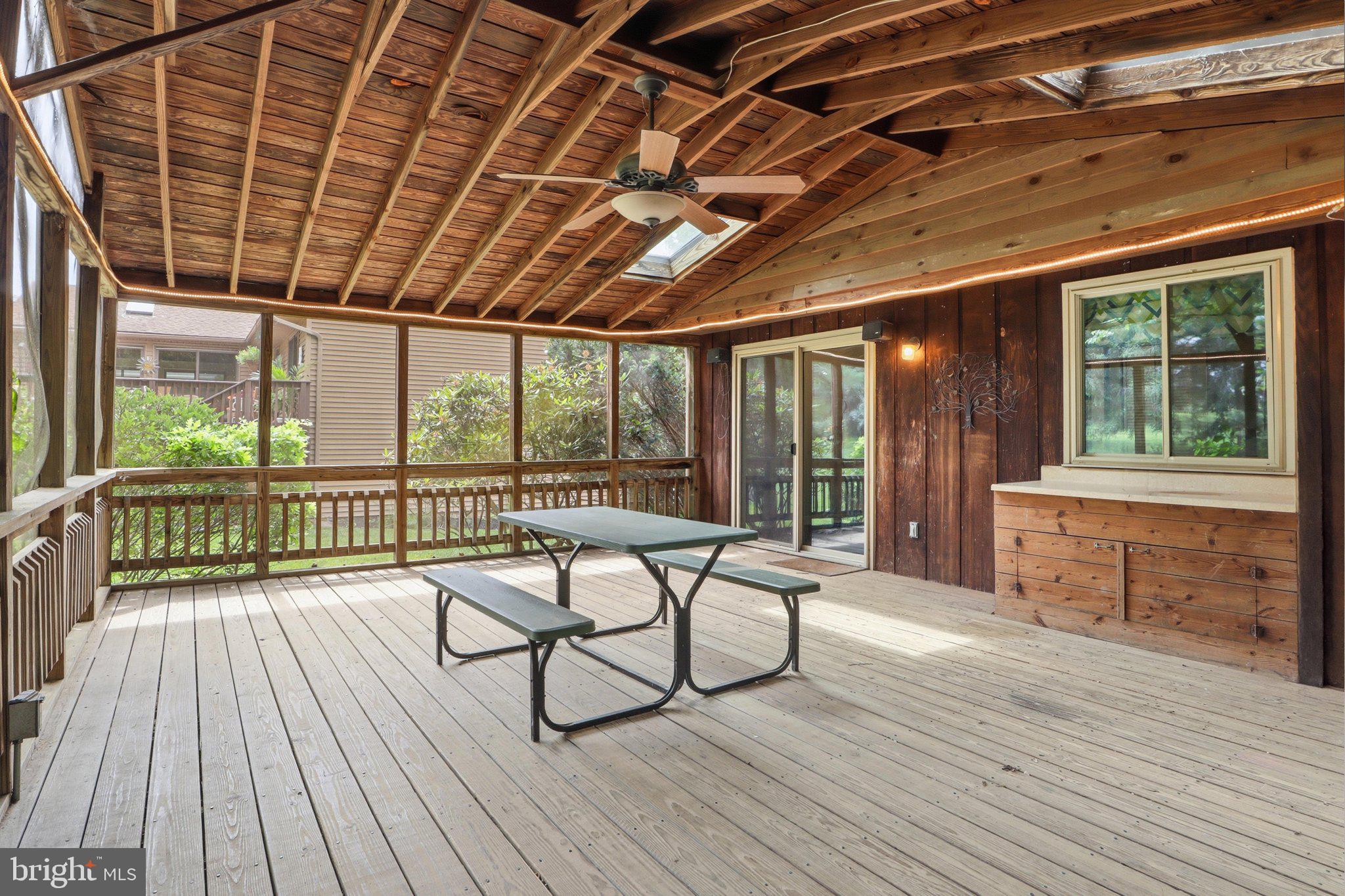 VILLAGE OF OAKLAND MILLS - Residential