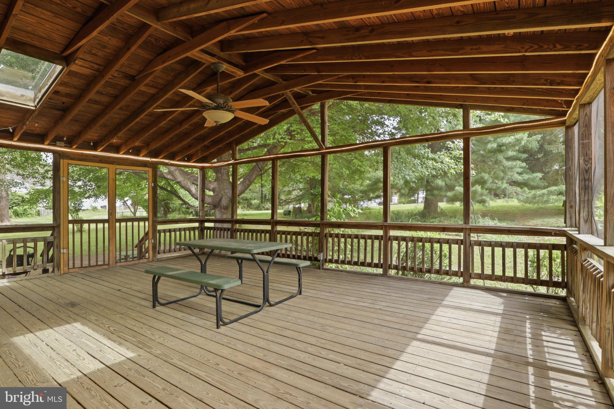 VILLAGE OF OAKLAND MILLS - Residential