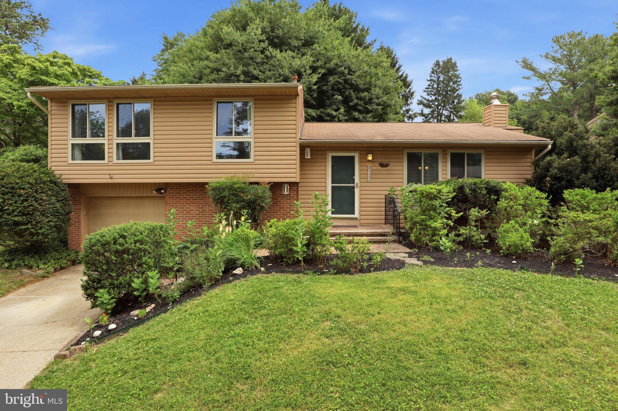 VILLAGE OF OAKLAND MILLS - Residential