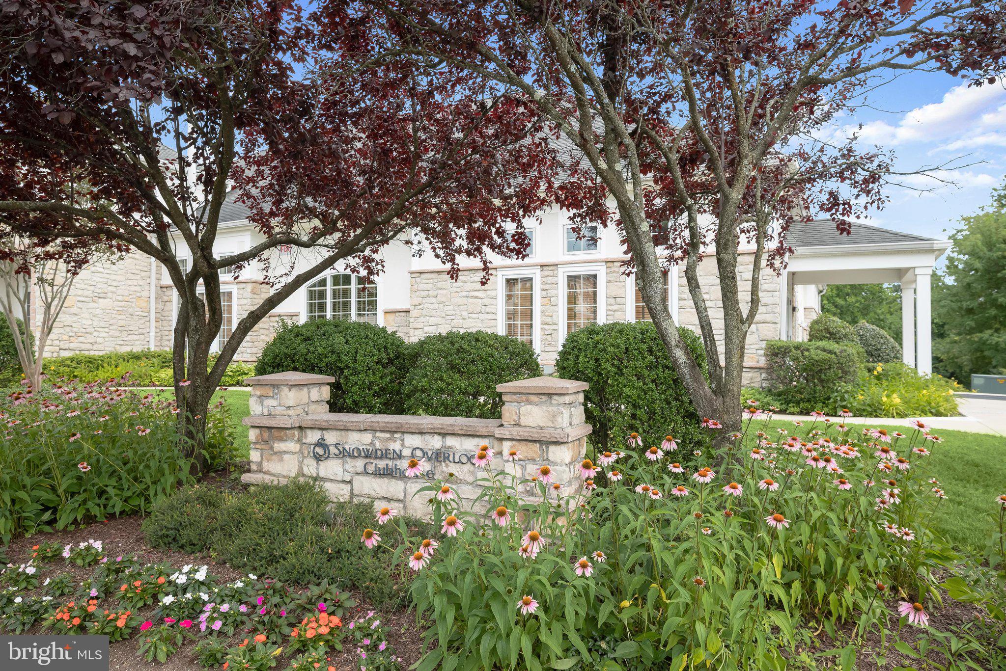 SNOWDEN OVERLOOK - Residential