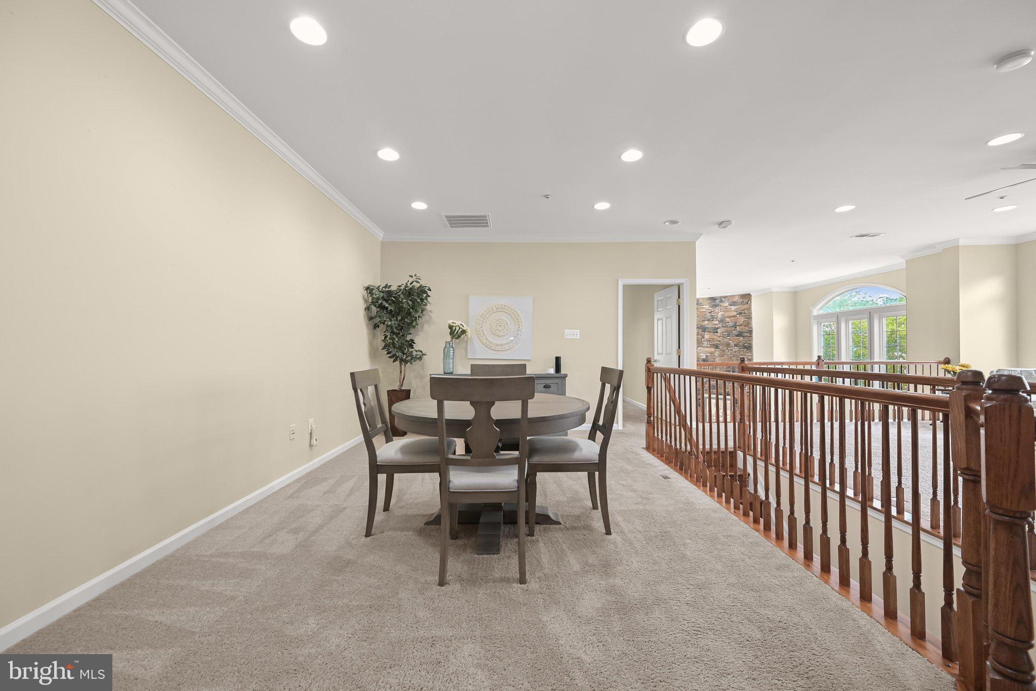 SNOWDEN OVERLOOK - Residential