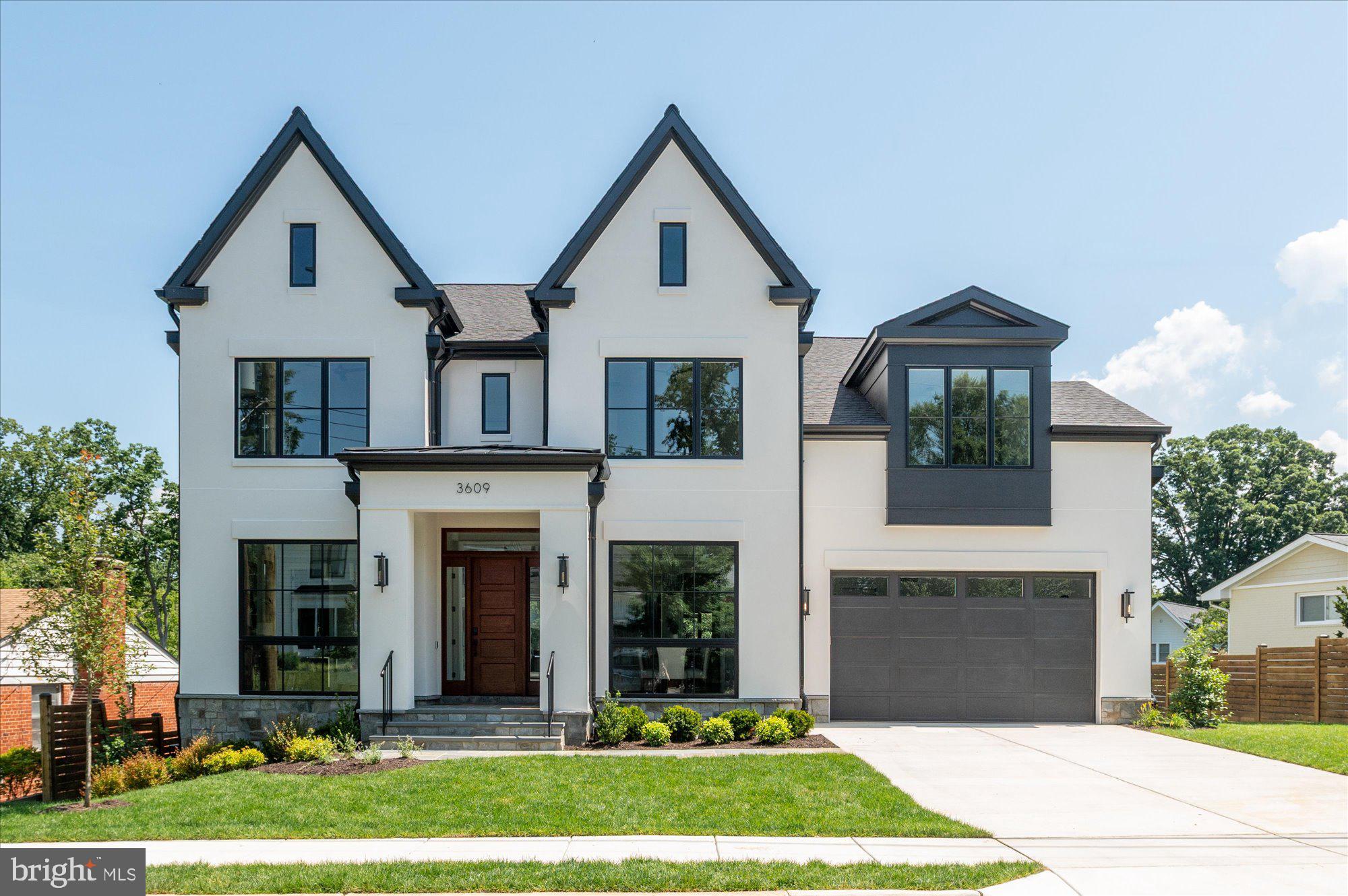 COUNTRY CLUB HILLS - Residential