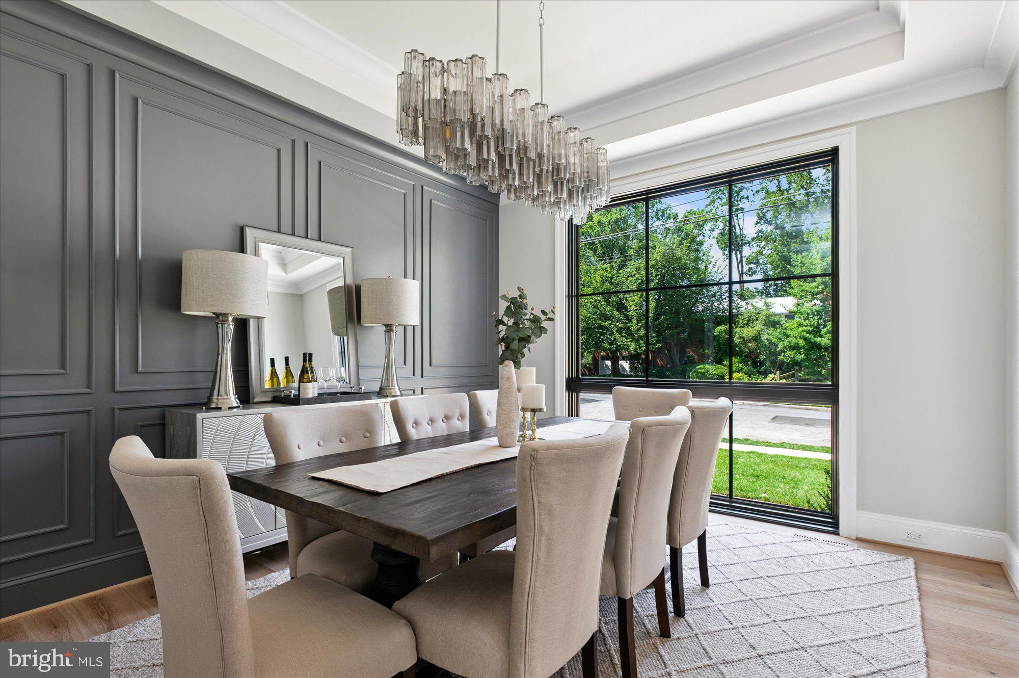 COUNTRY CLUB HILLS - Residential