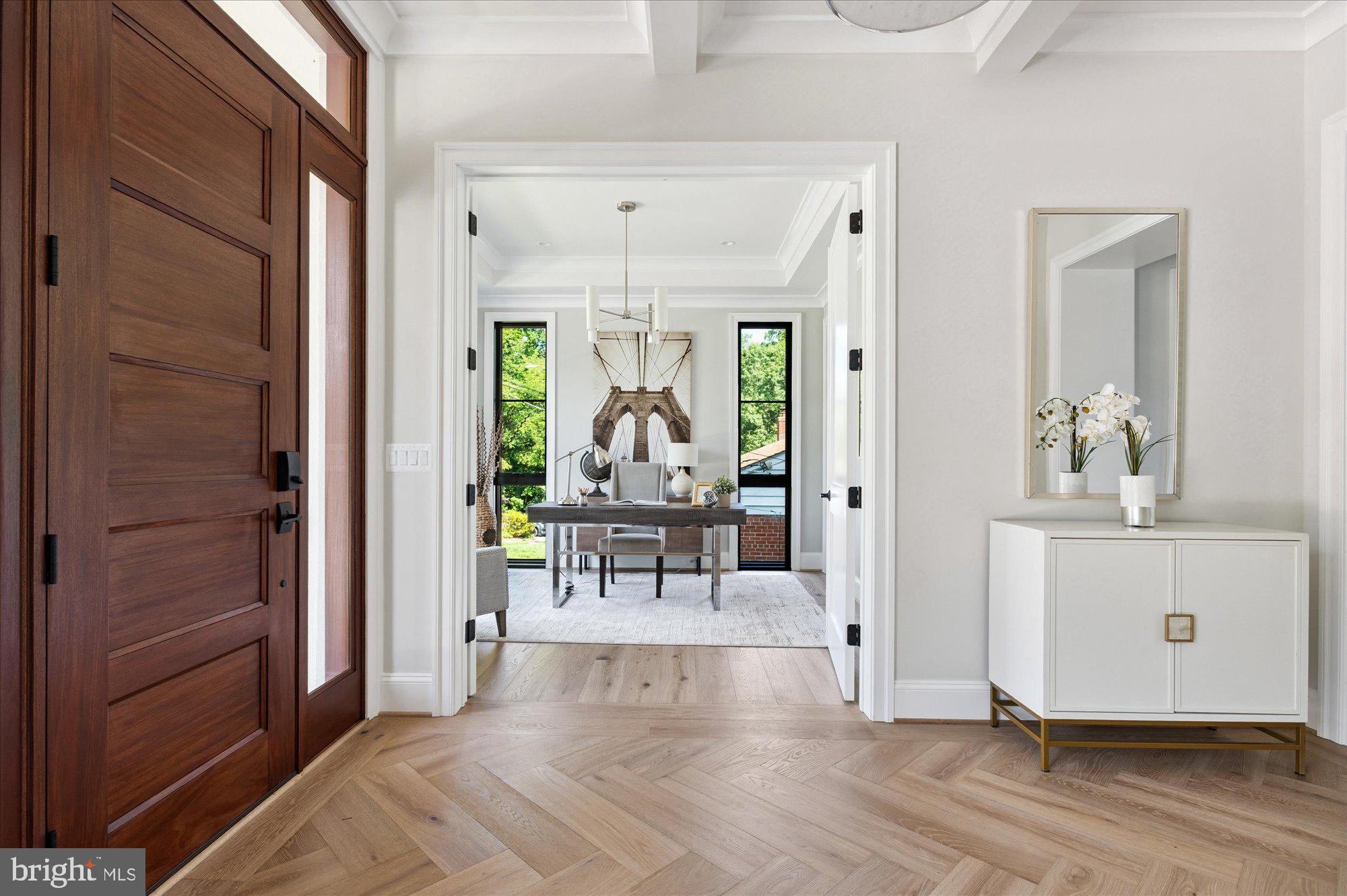 COUNTRY CLUB HILLS - Residential