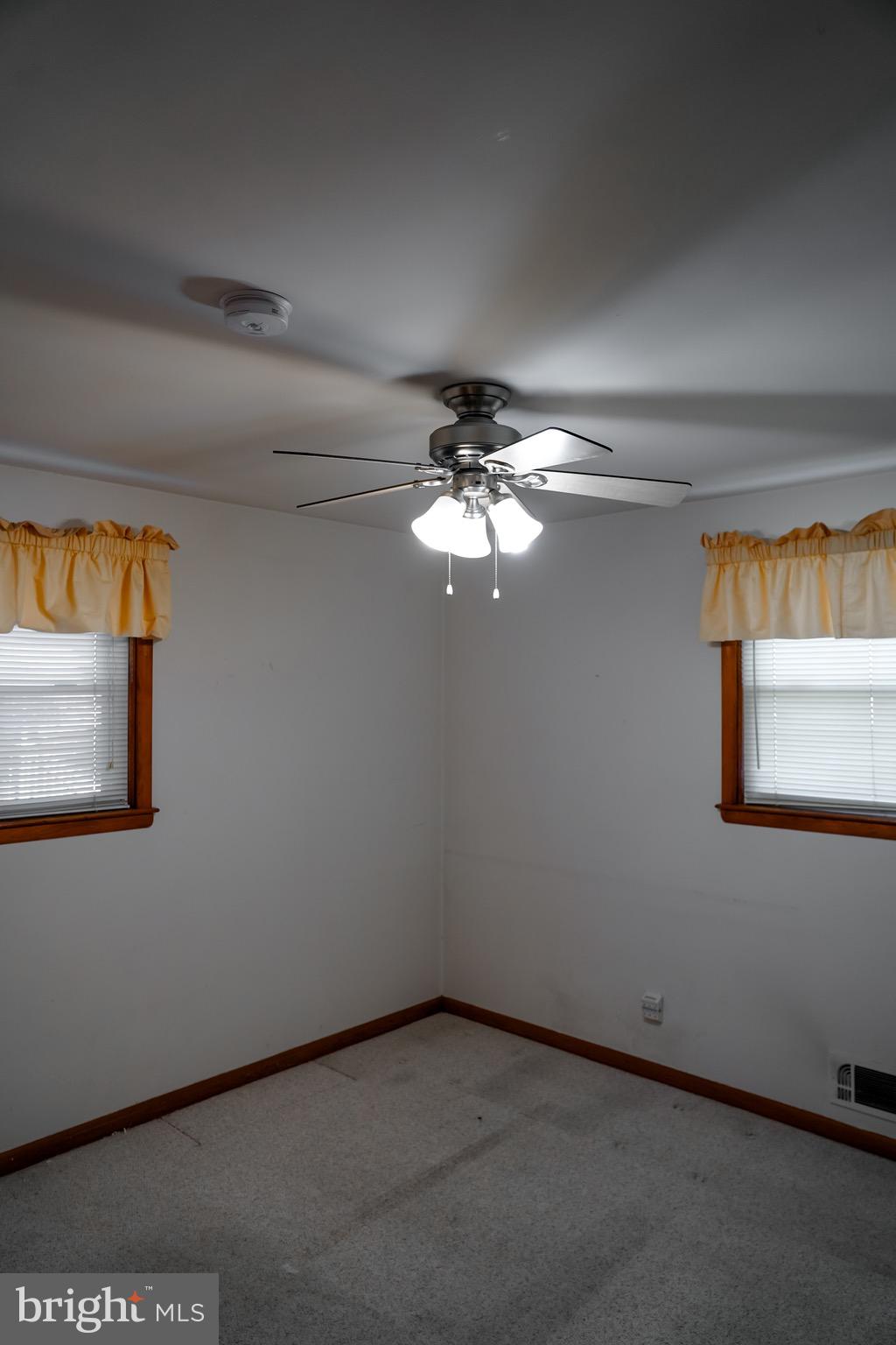 JOPPA HEIGHTS LITTLE FARM - Residential