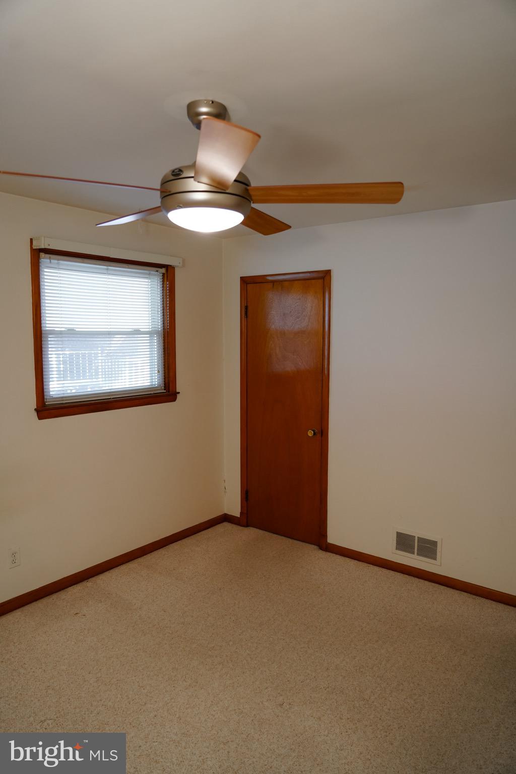 JOPPA HEIGHTS LITTLE FARM - Residential
