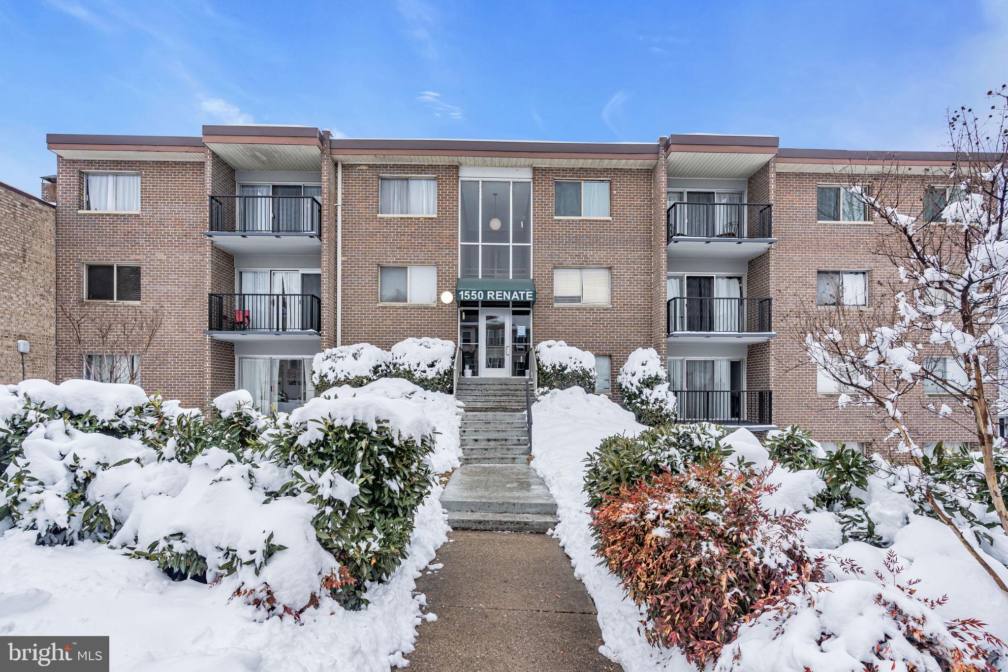OCCOQUAN RIDGE CONDO - Residential Lease