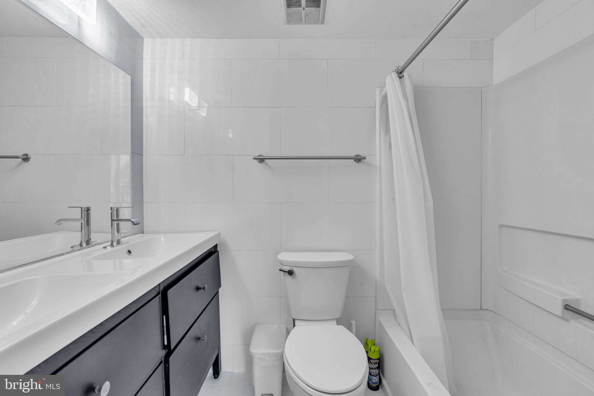 OCCOQUAN RIDGE CONDO - Residential Lease