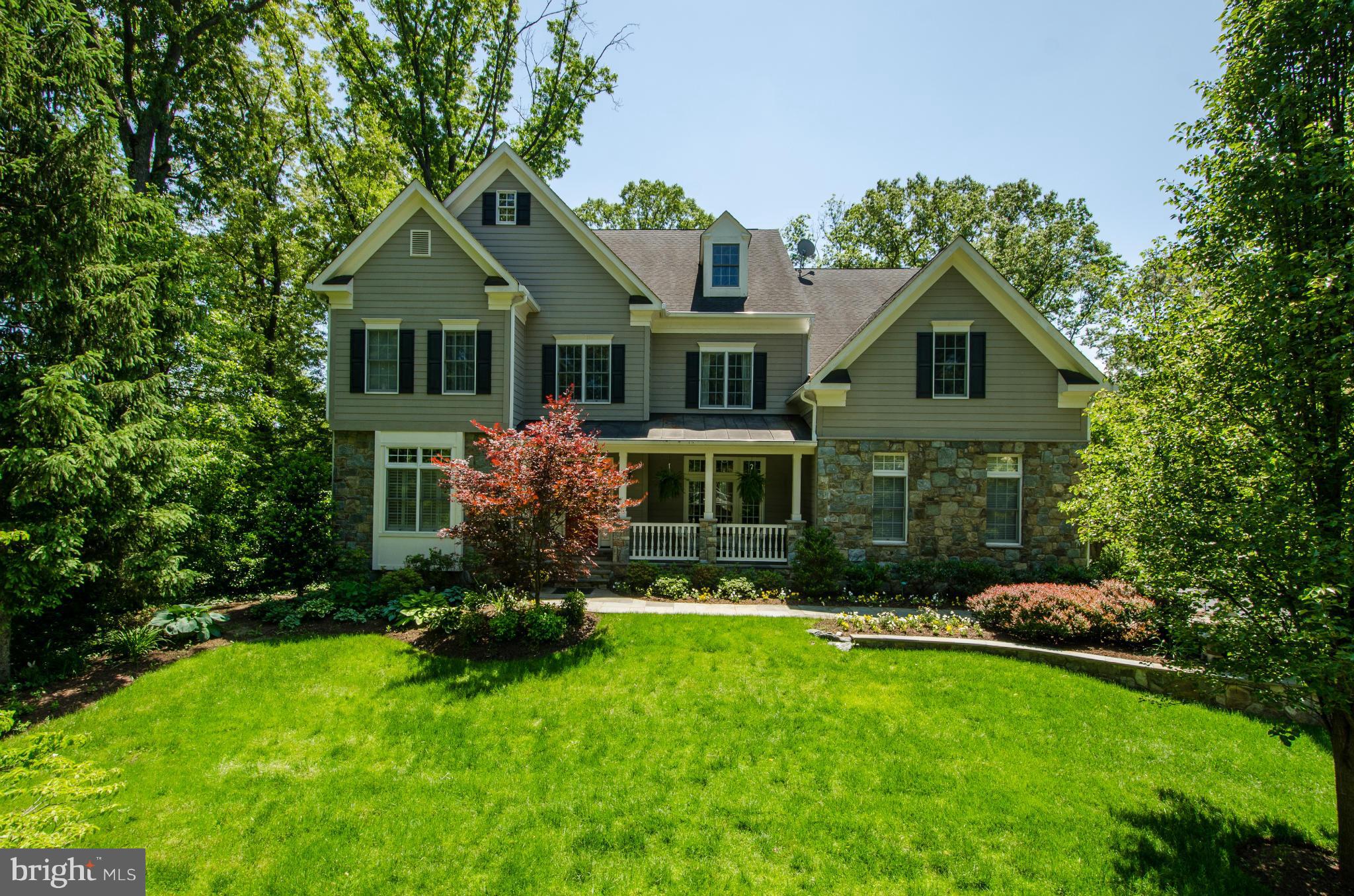 Custom built colonial sited on a beautifully landscaped lot in one of McLean's most sought after neighborhoods * Superb main level floor plan w/ great flow for entertaining * French doors to the designer deck & fenced backyard * Built-ins, coffered ceilings, 3 fireplaces, front & back stairs & walls of windows * Main level library designed to be converted to a bedroom *  Luxury Master & 4 ensuites