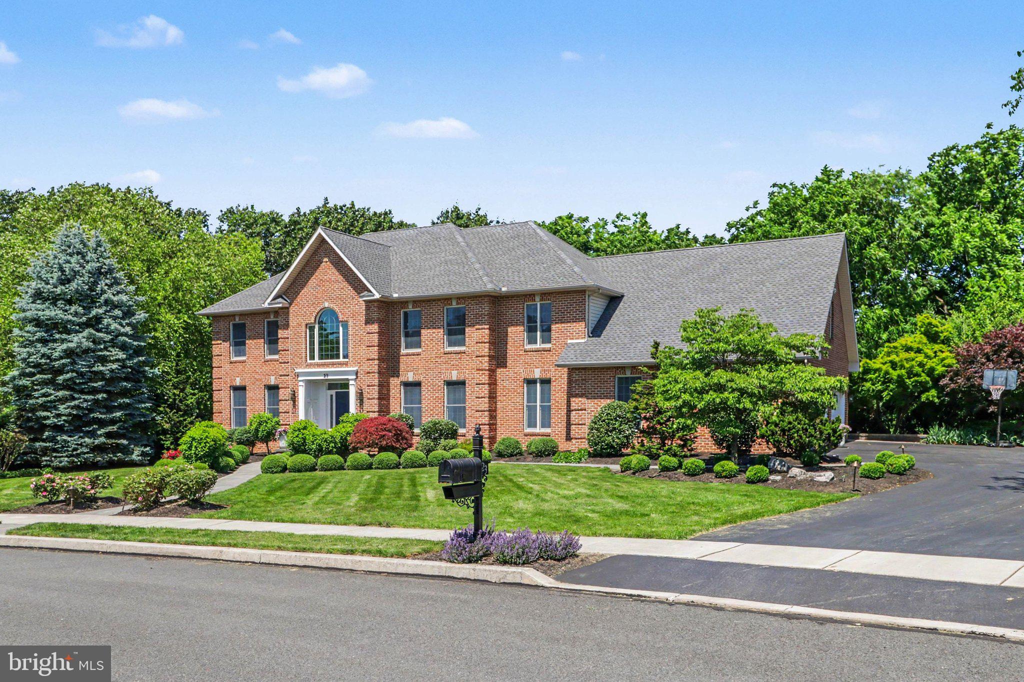 LINDENWOOD - Residential