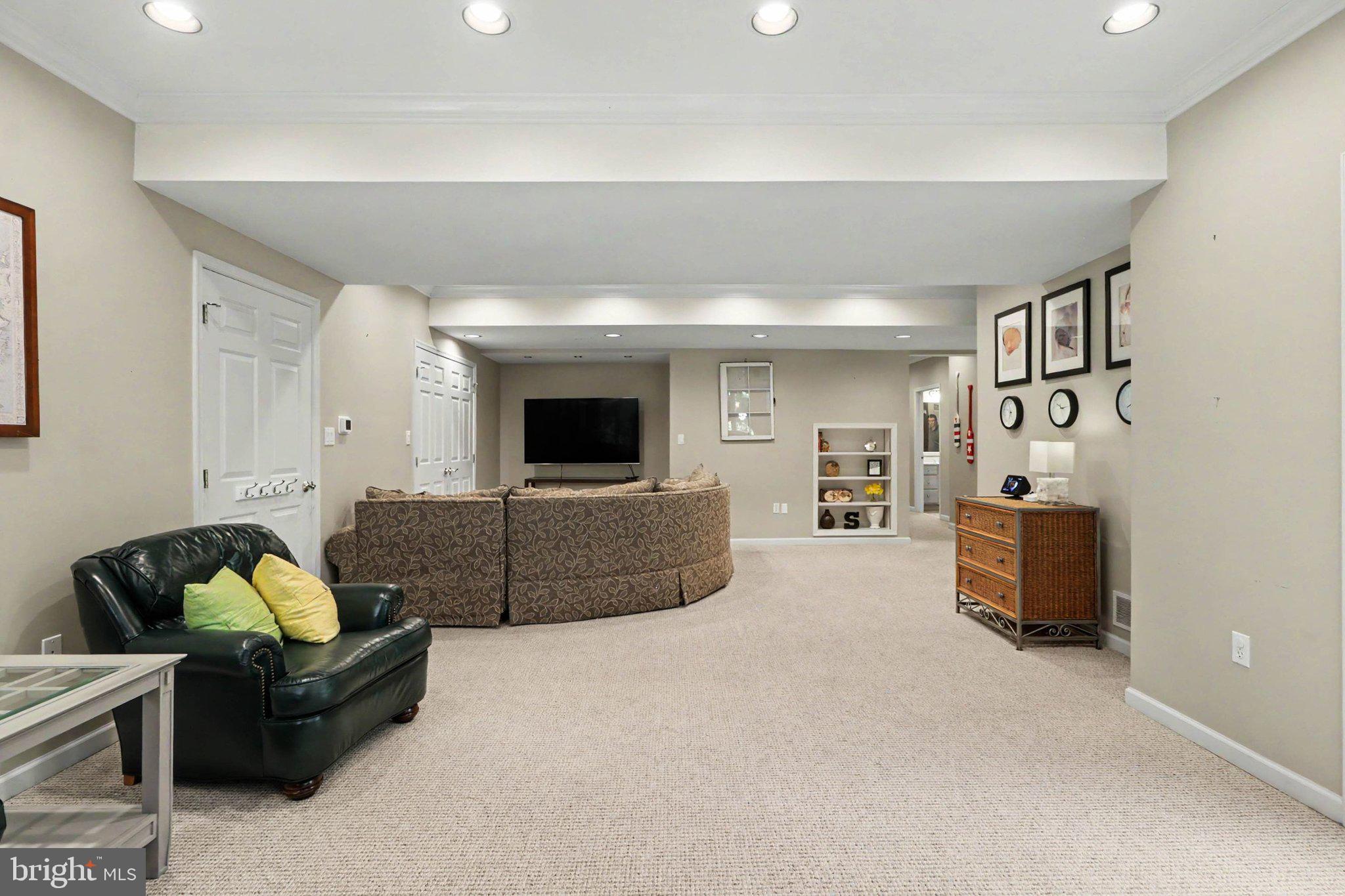 LINDENWOOD - Residential