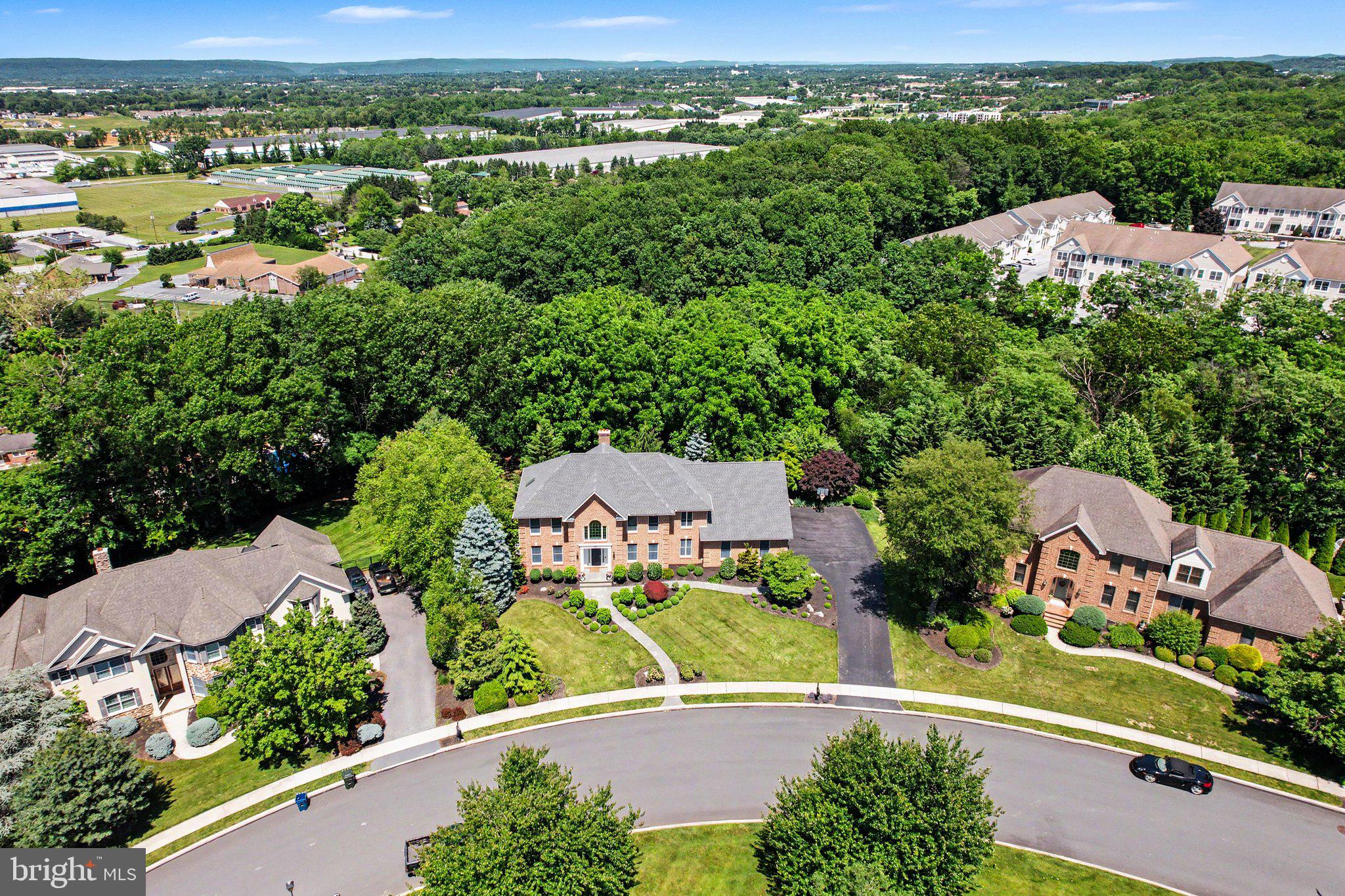 LINDENWOOD - Residential