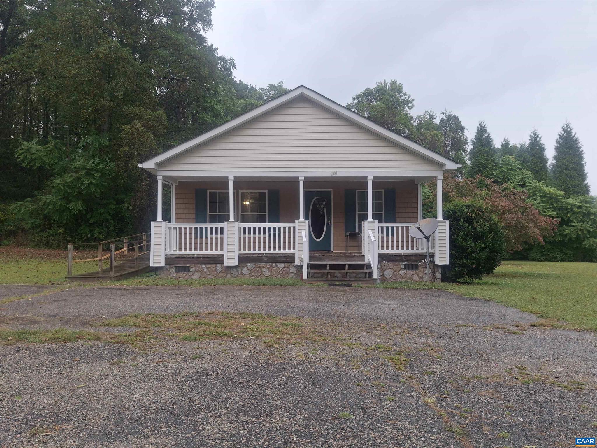 Location...Location...Location!! Come view this nice 3-bedroom, 2-bathroom home located directly across the street from Ellis Acres Park in the town of Dillwyn. Property would make a nice opportunity to add to your long-term investment portfolio or provide the comfort and convenience as a starter home. Schedule your appointment today to take a tour and make your offer!!