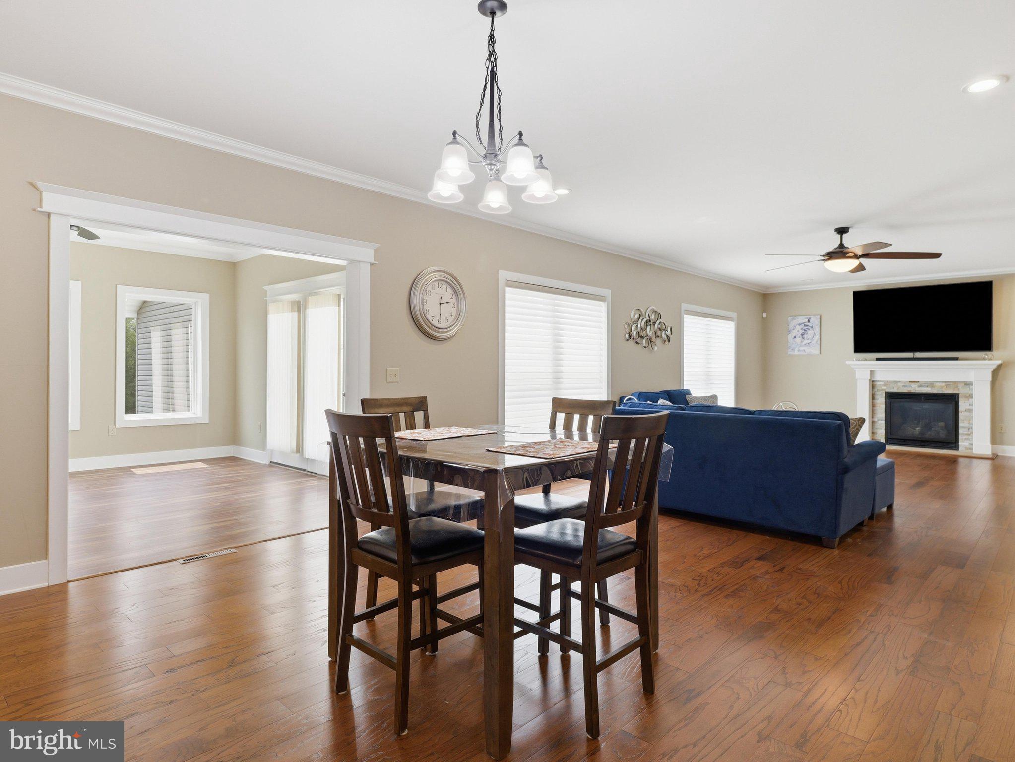 SYCAMORE MEADOWS - Residential