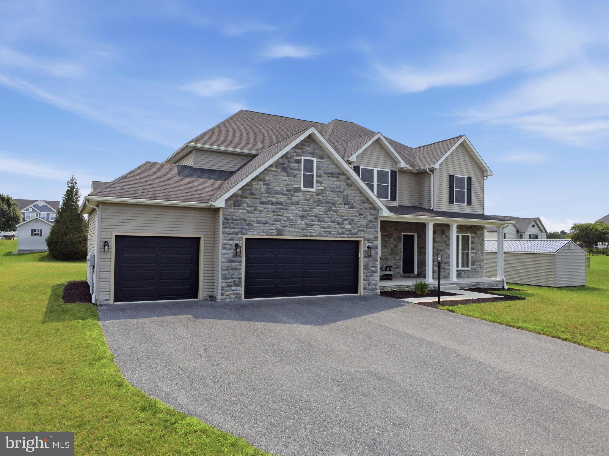 SYCAMORE MEADOWS - Residential