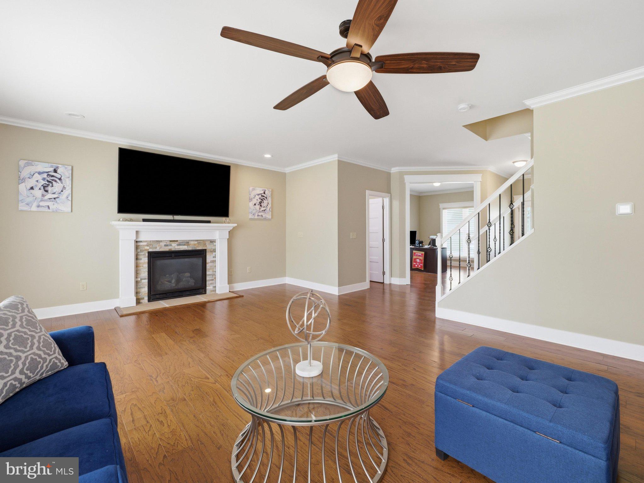 SYCAMORE MEADOWS - Residential