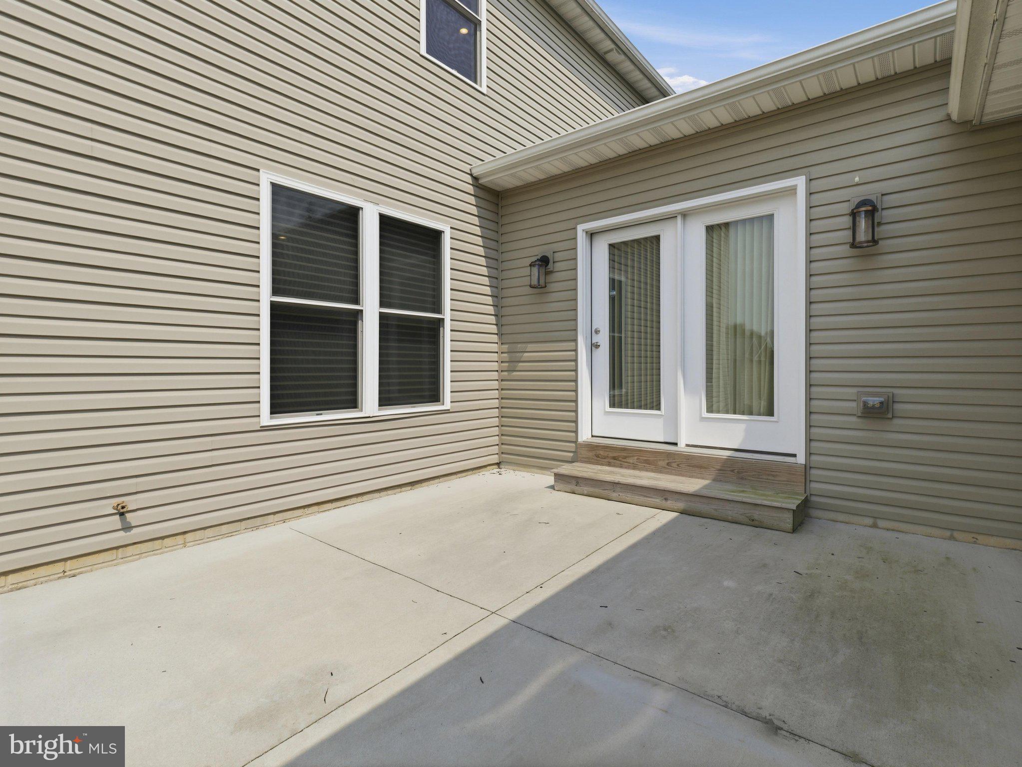 SYCAMORE MEADOWS - Residential