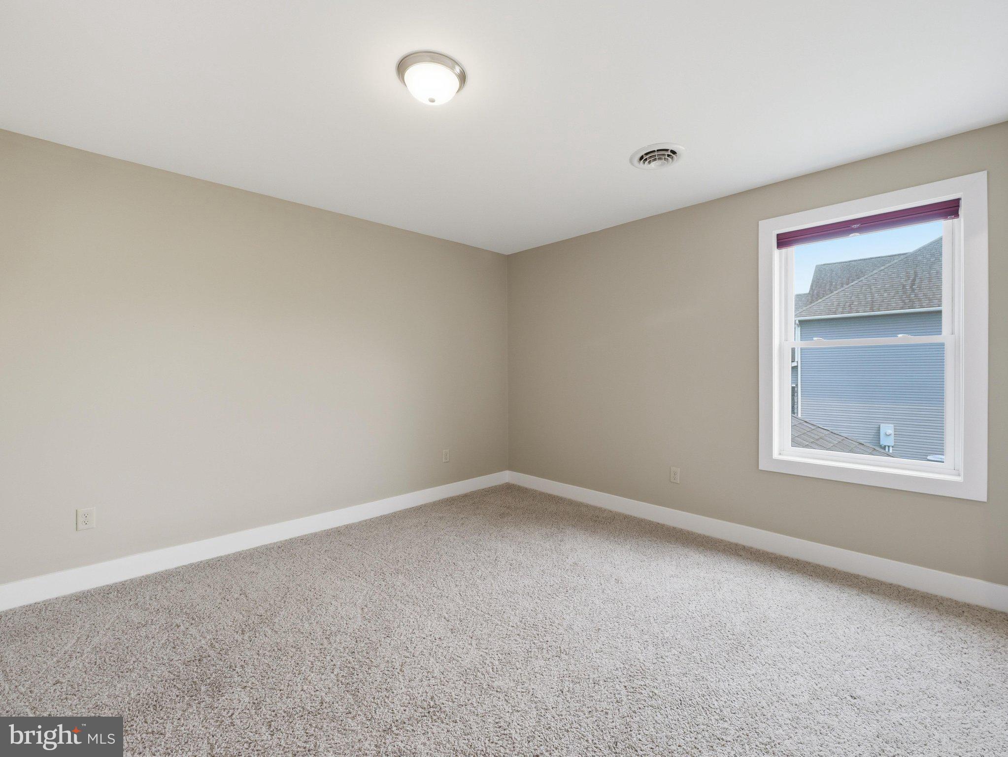 SYCAMORE MEADOWS - Residential