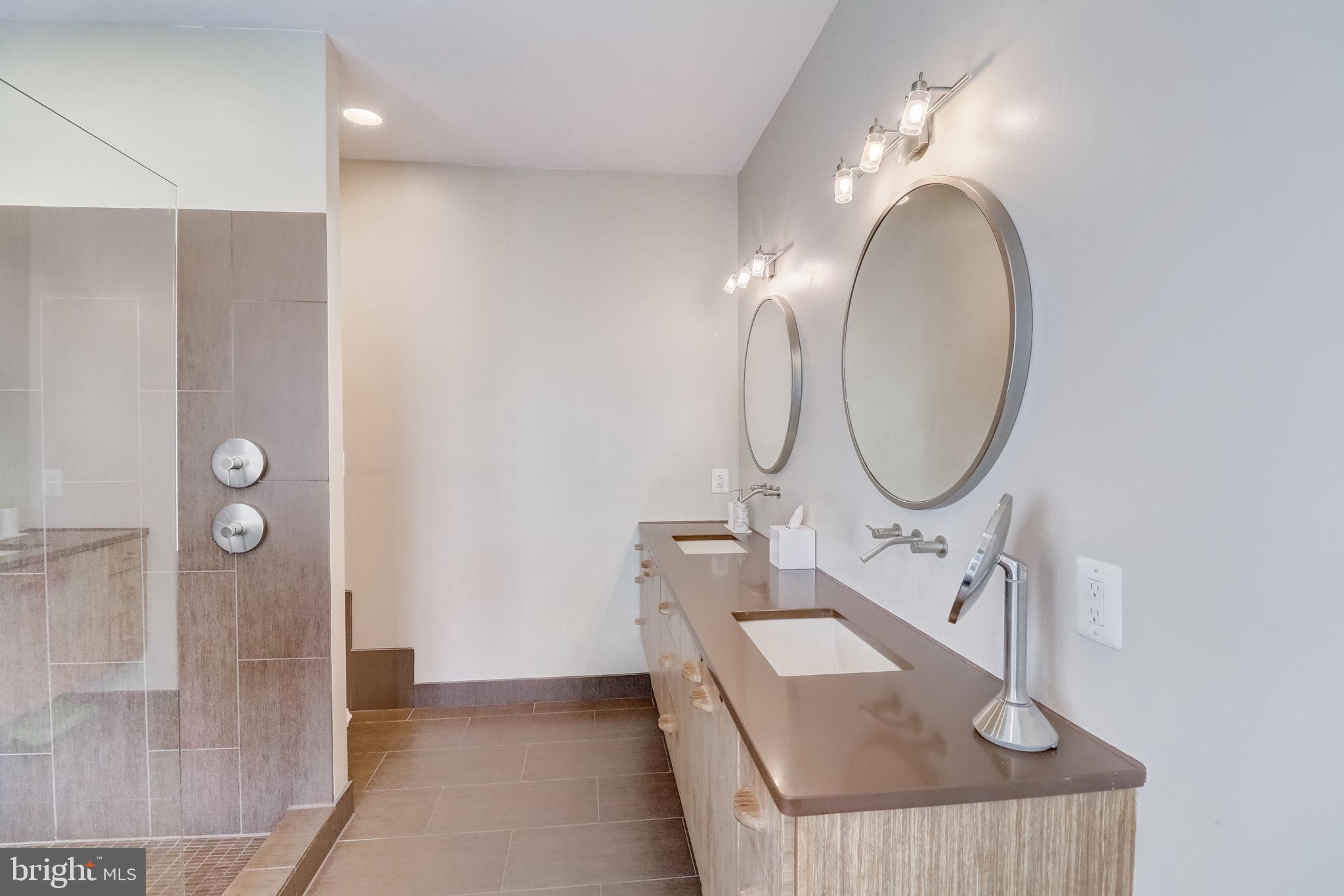 CHESTERBROOK - Residential