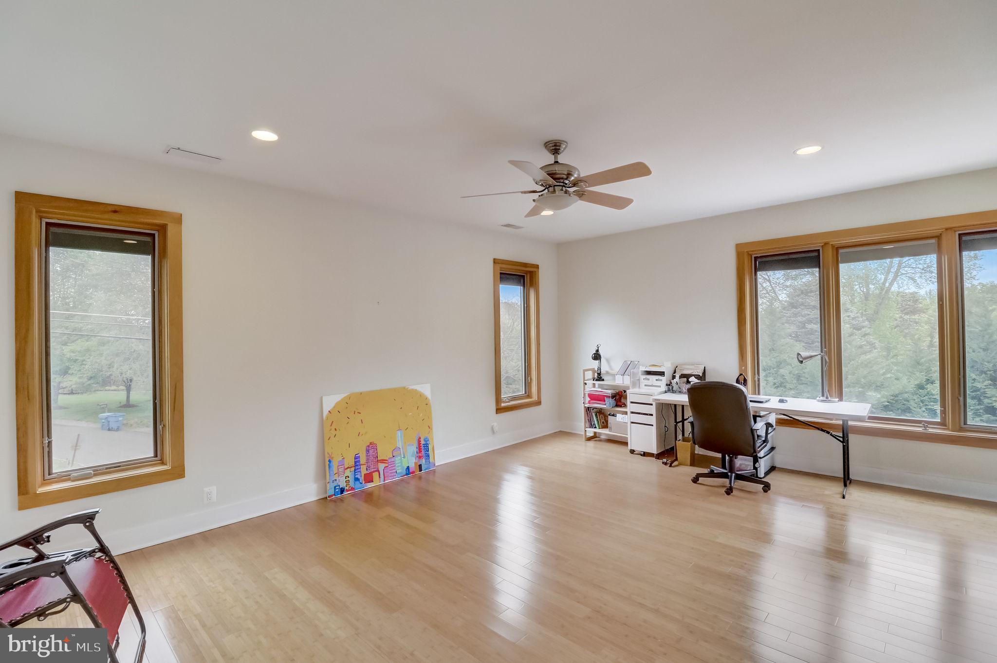 CHESTERBROOK - Residential