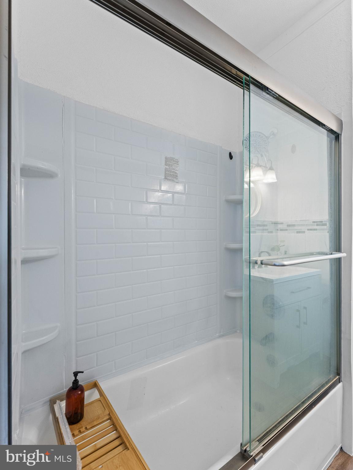 BRIDGEWATER - Residential