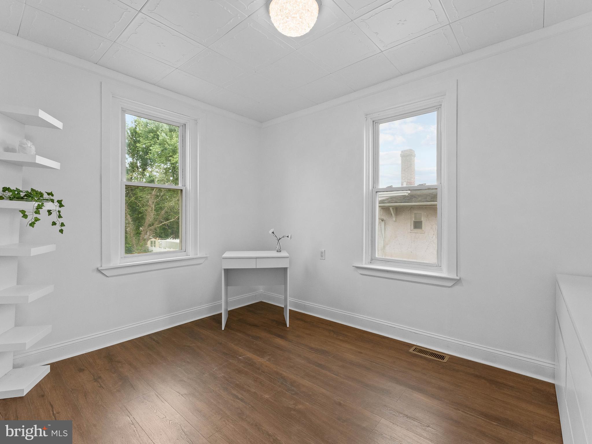 BRIDGEWATER - Residential