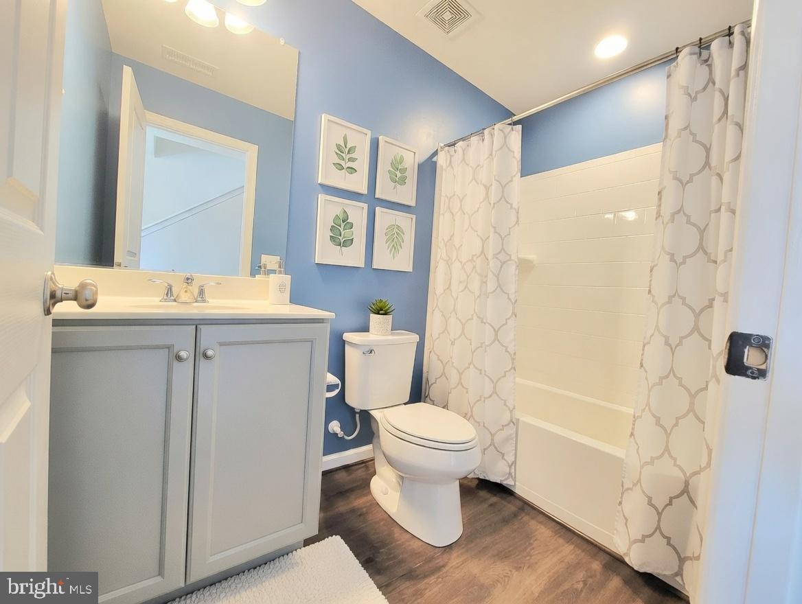 TALLYN RIDGE - Residential Lease