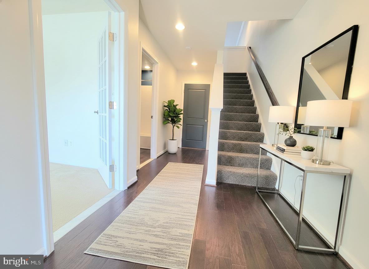 TALLYN RIDGE - Residential Lease