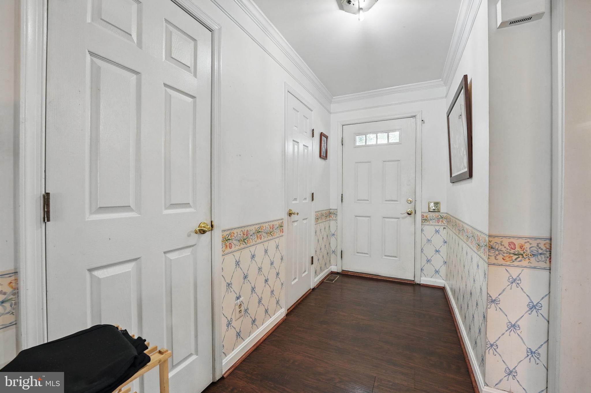 RIVER OAKS - Residential