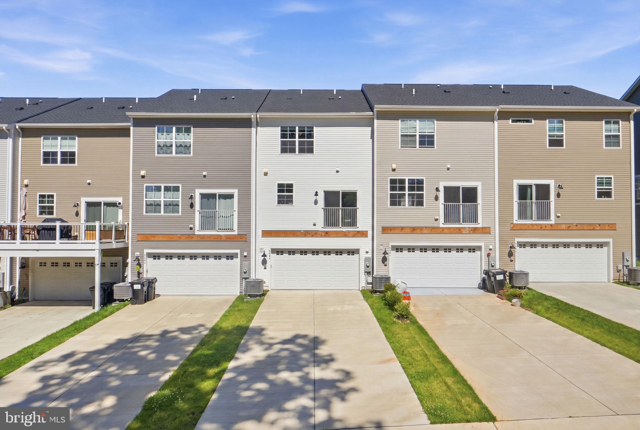 CLEVENGER CORNER VILLAGE - Residential