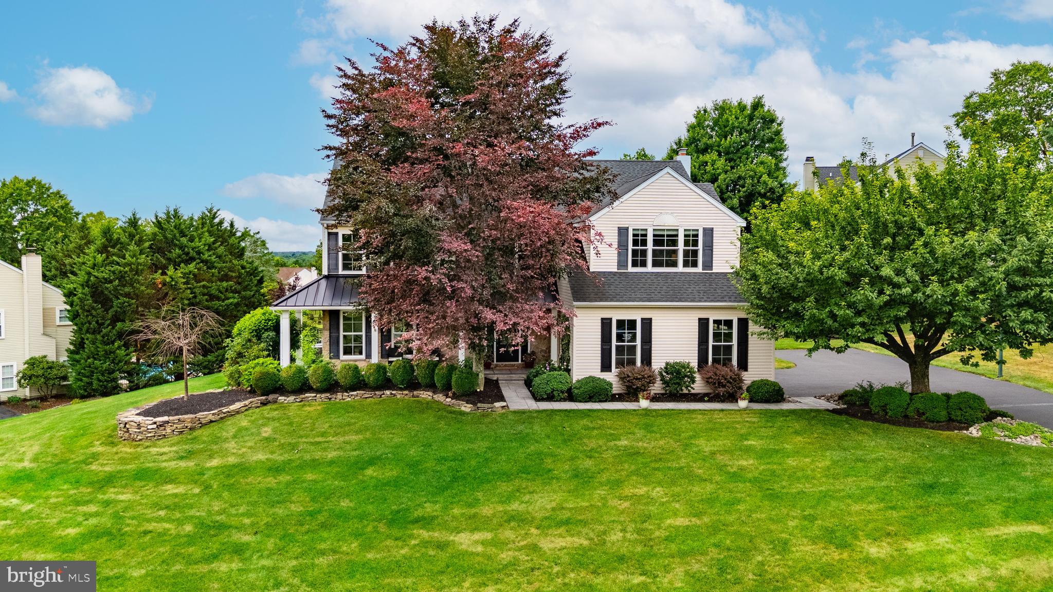 DOYLESTOWN KNOLL - Residential