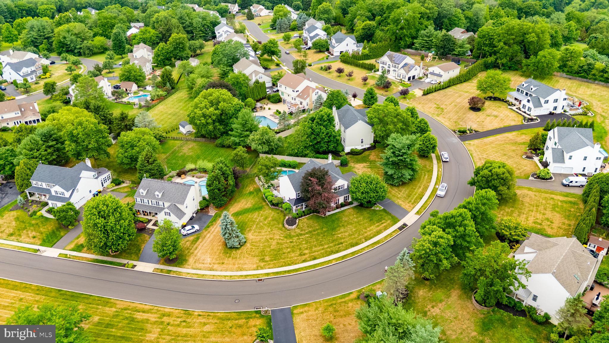 DOYLESTOWN KNOLL - Residential