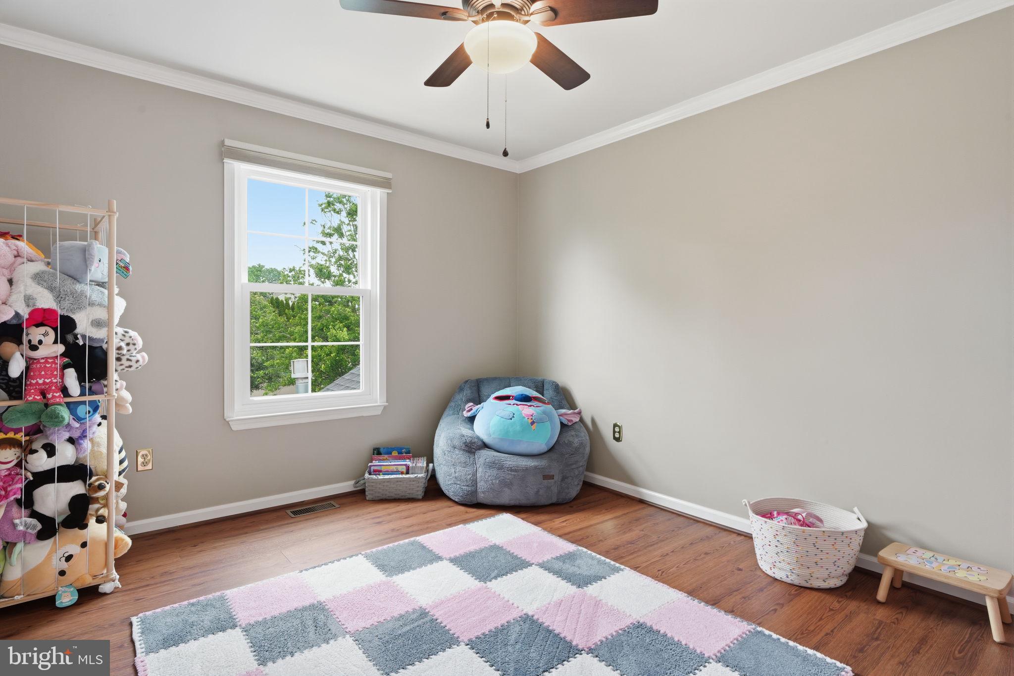 DOYLESTOWN KNOLL - Residential