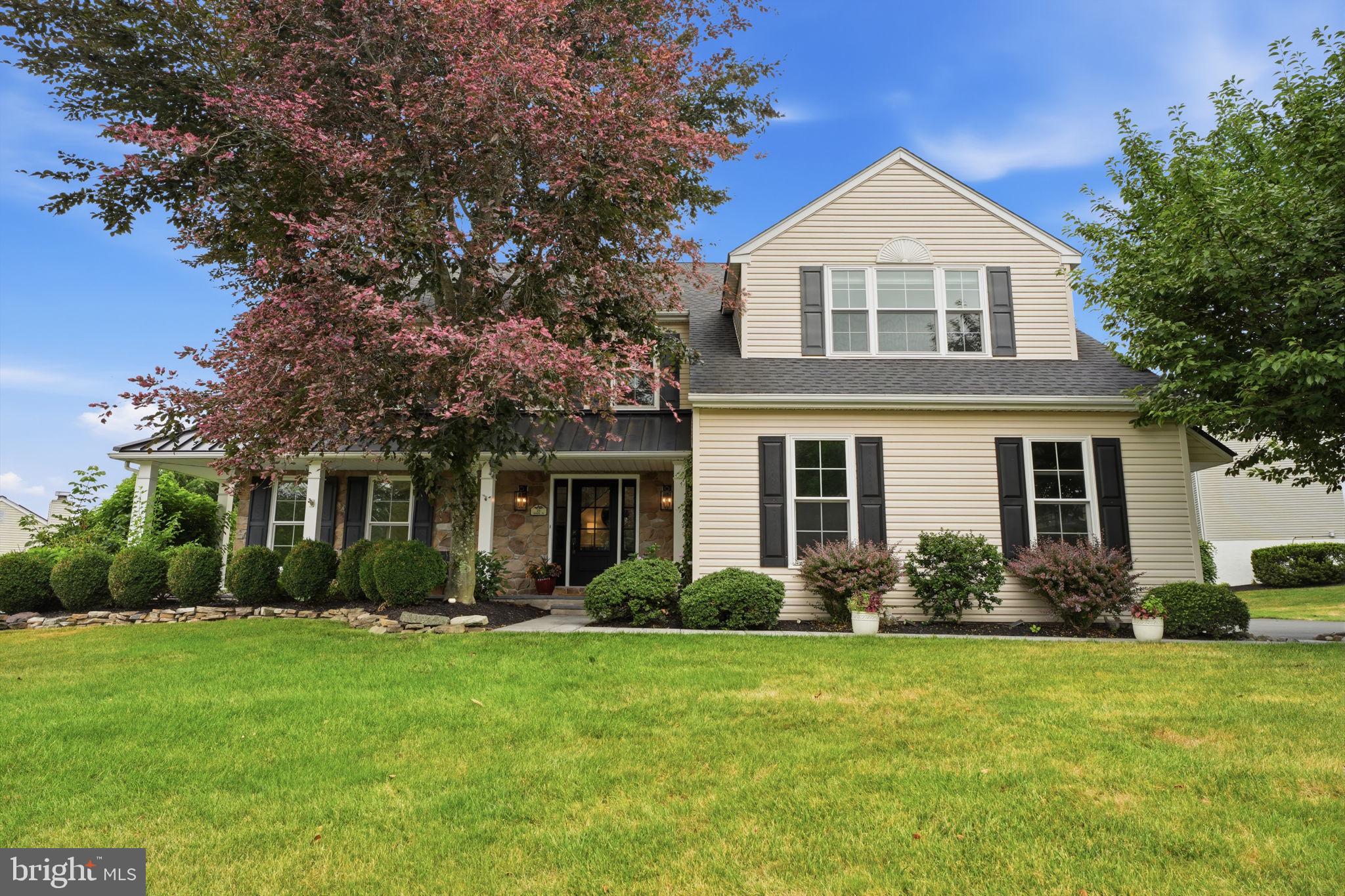 DOYLESTOWN KNOLL - Residential