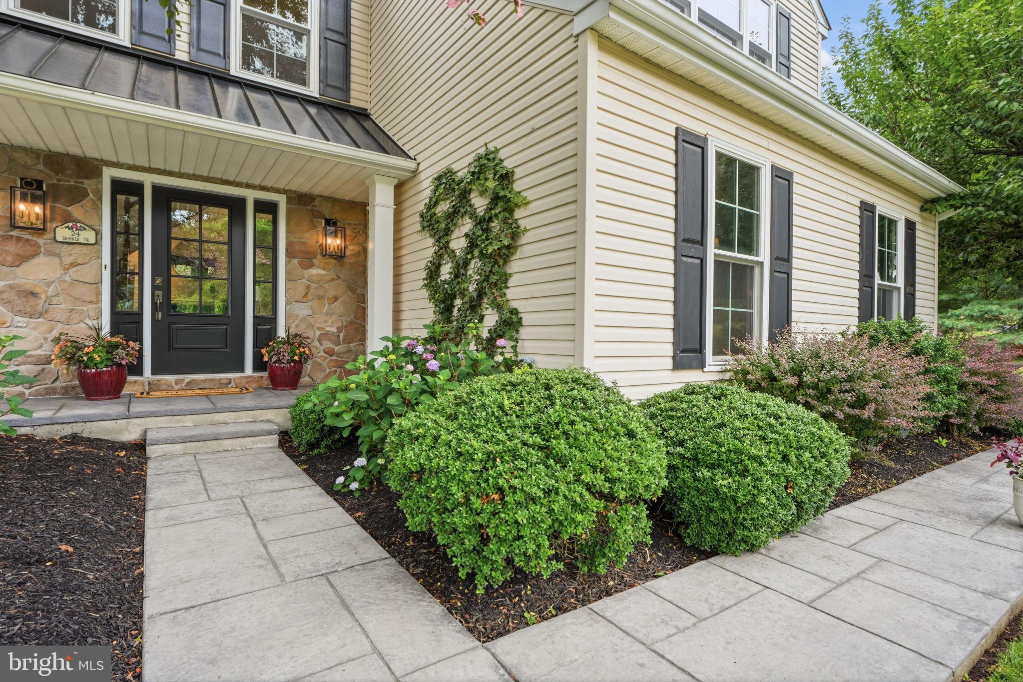 DOYLESTOWN KNOLL - Residential