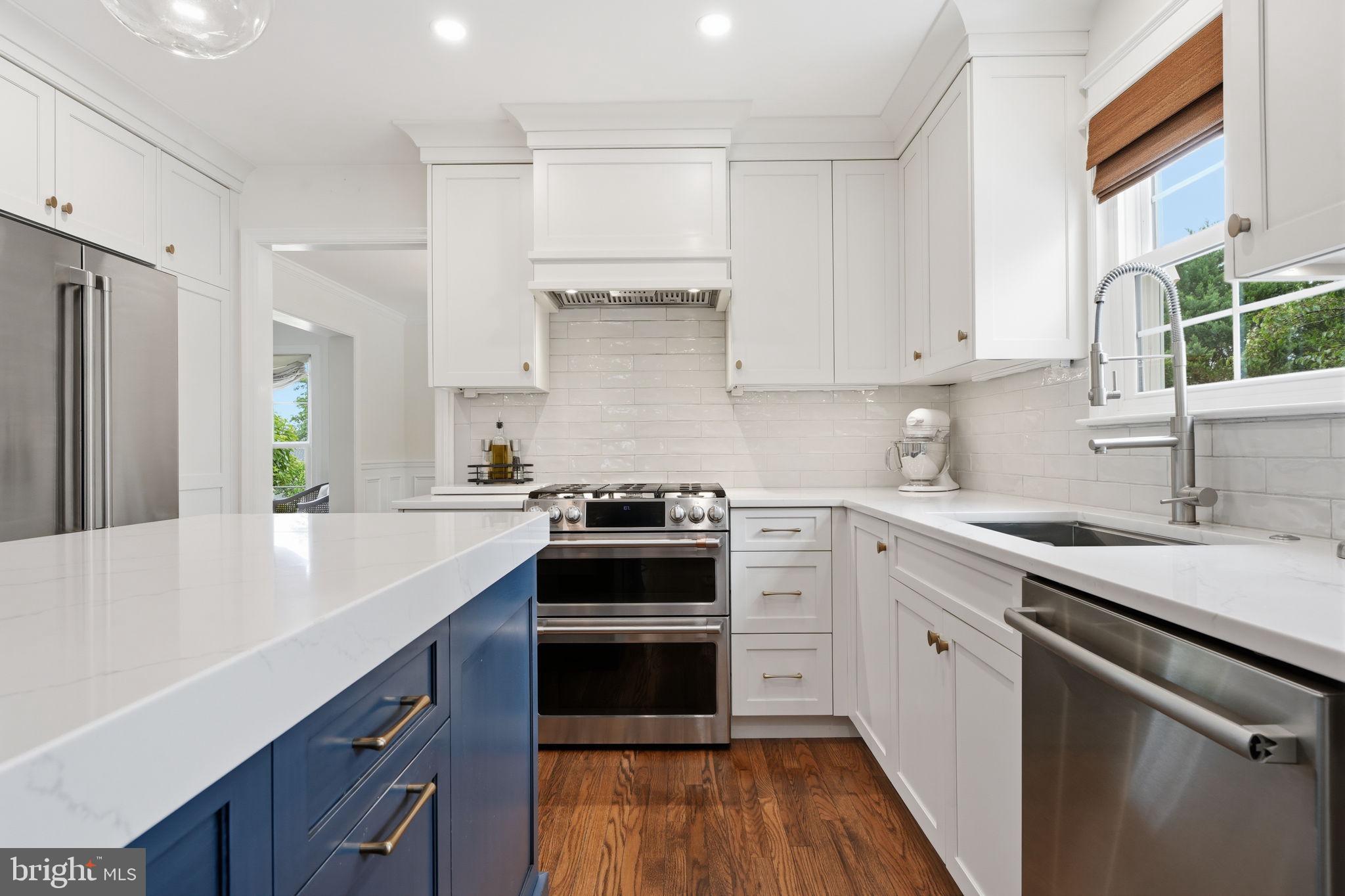 DOYLESTOWN KNOLL - Residential