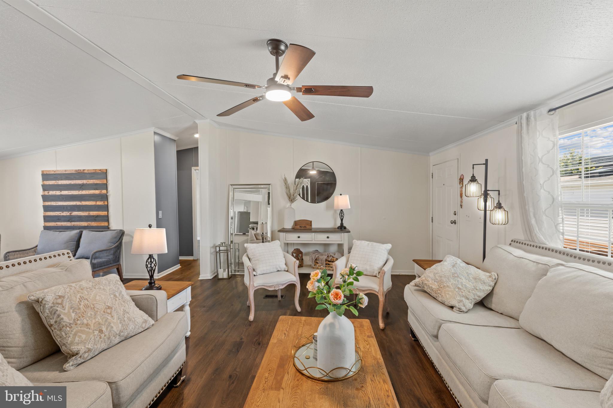 MIDWAY MOBILE VILLAGE - Residential