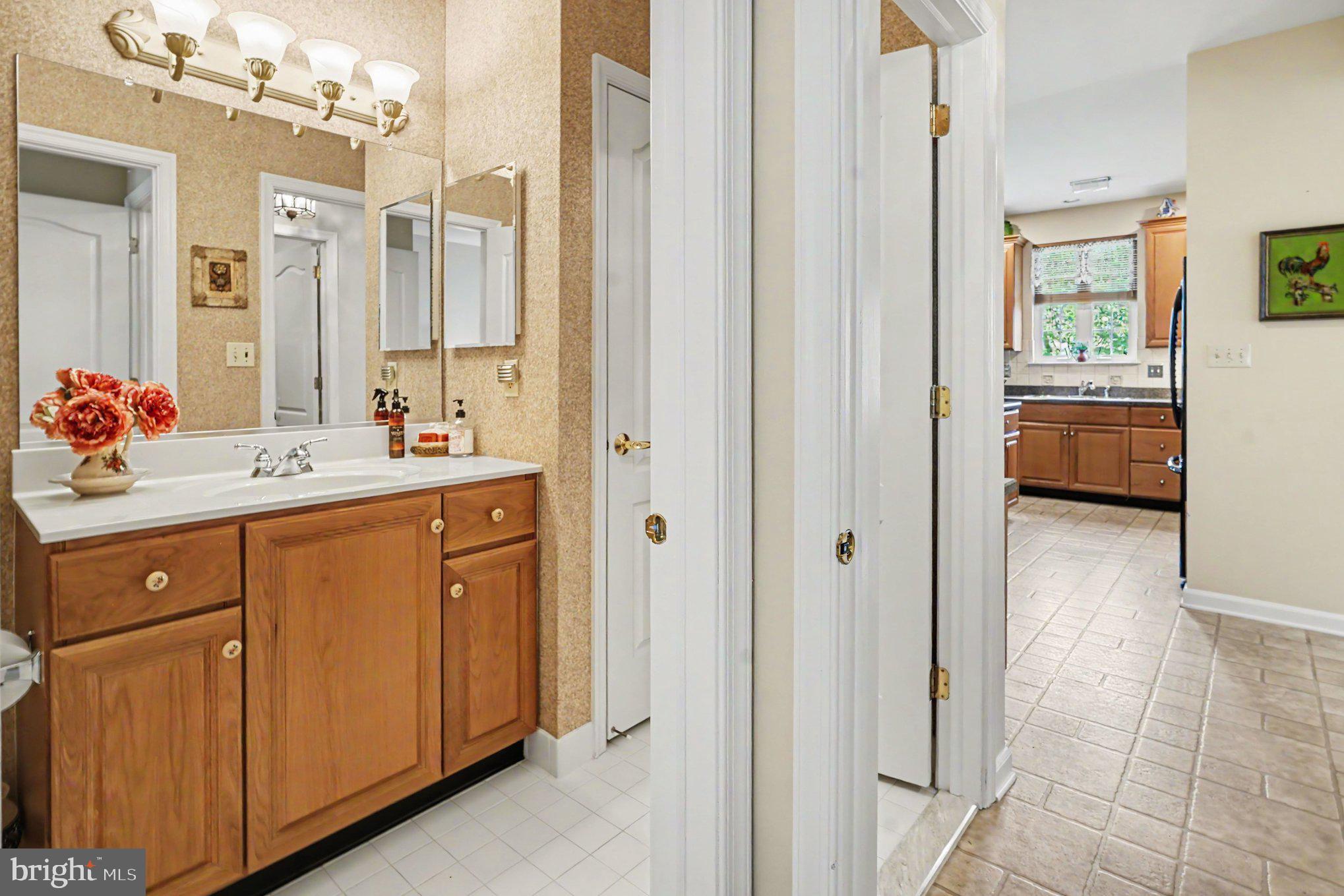 KINGSFIELD - Residential