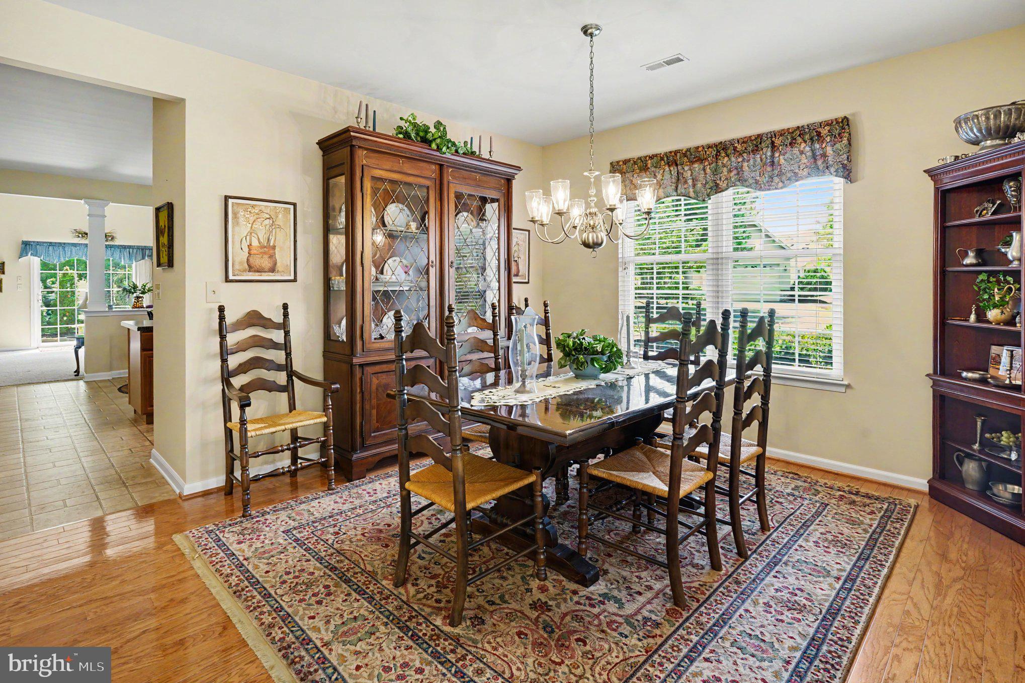 KINGSFIELD - Residential