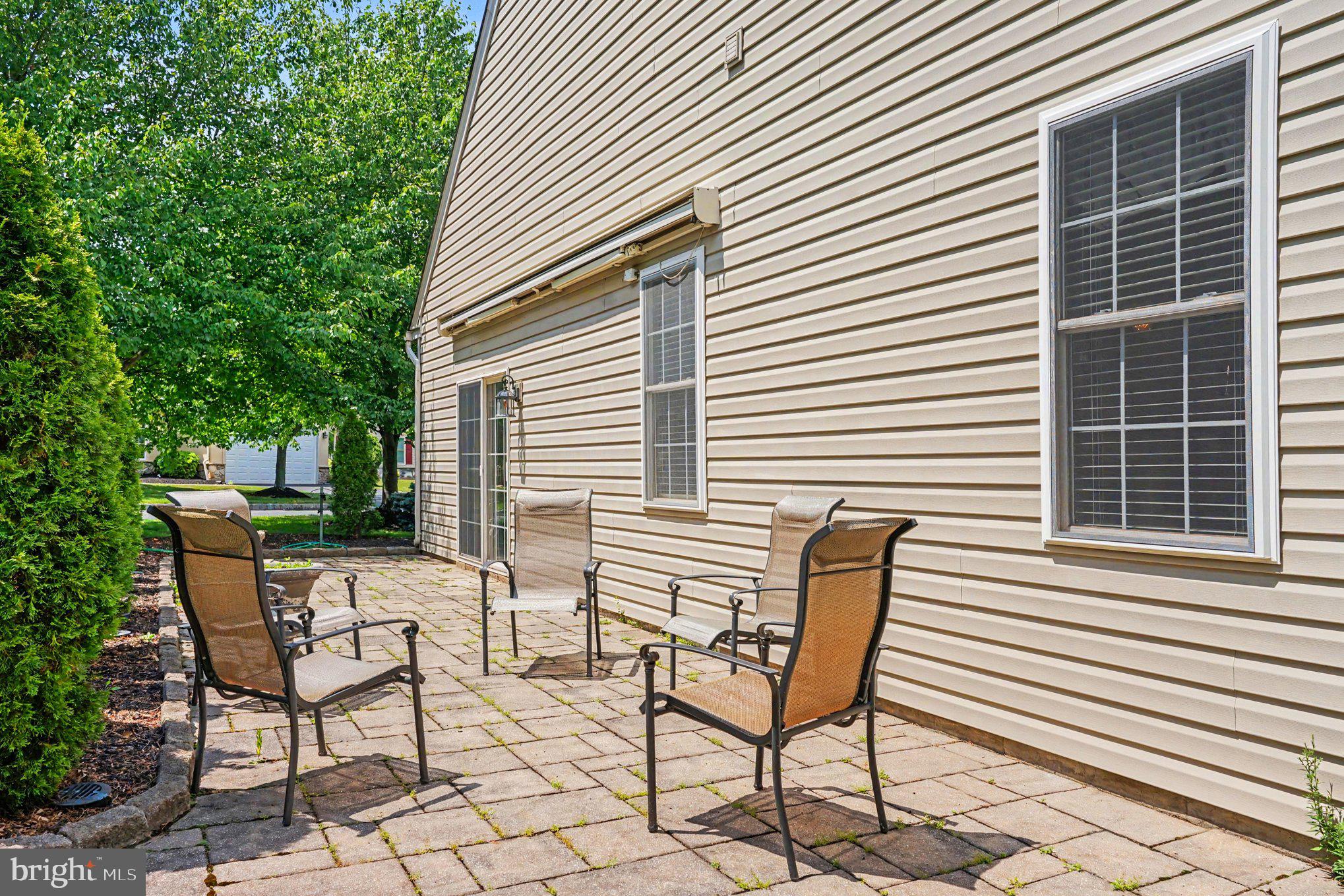 KINGSFIELD - Residential