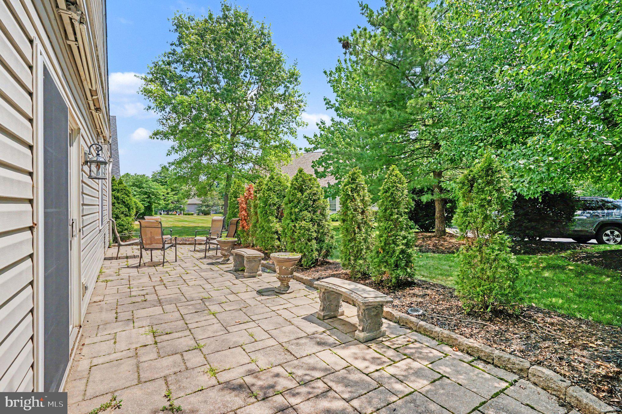 KINGSFIELD - Residential