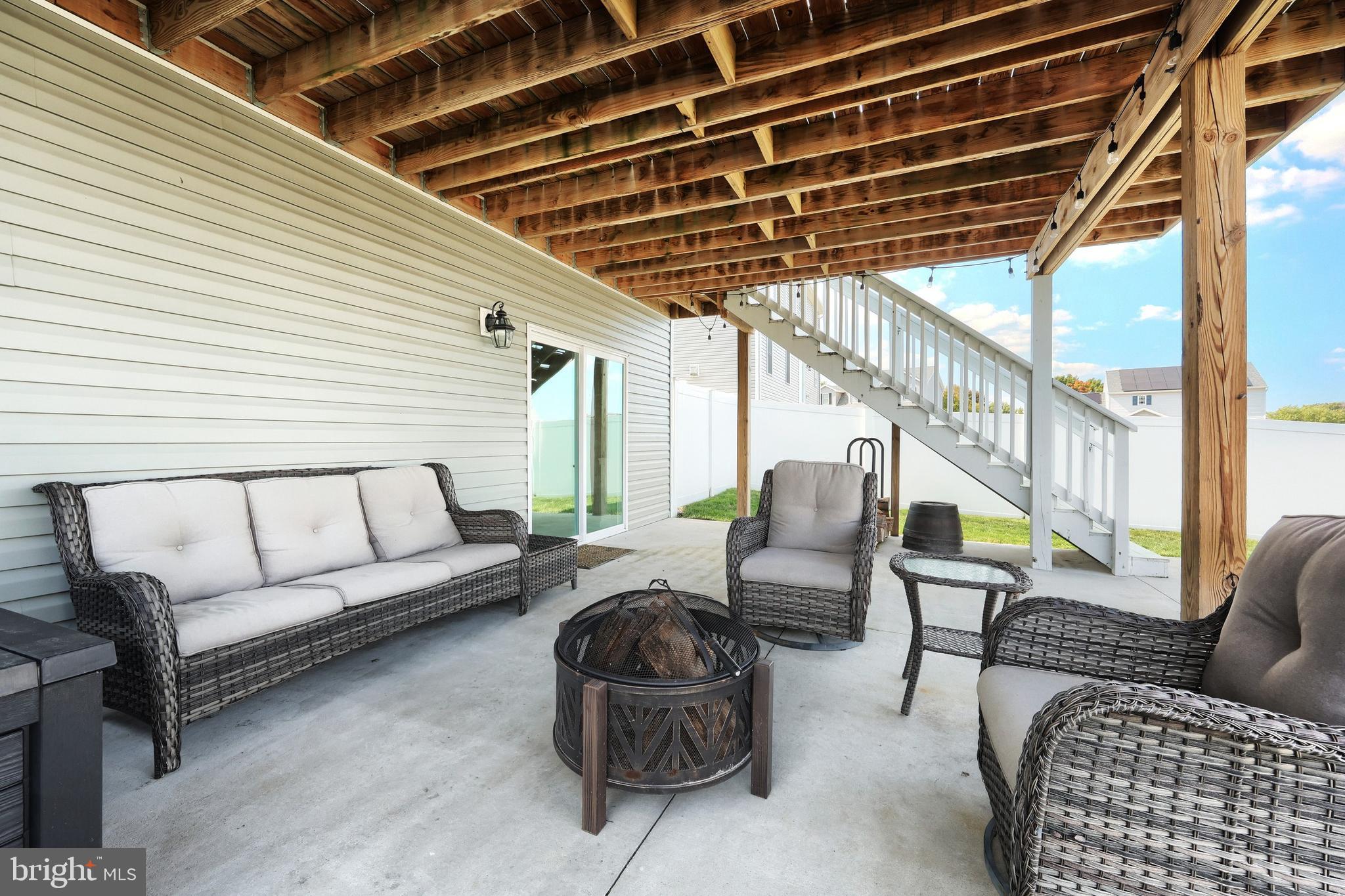 LEXINGTON ESTATES - Residential