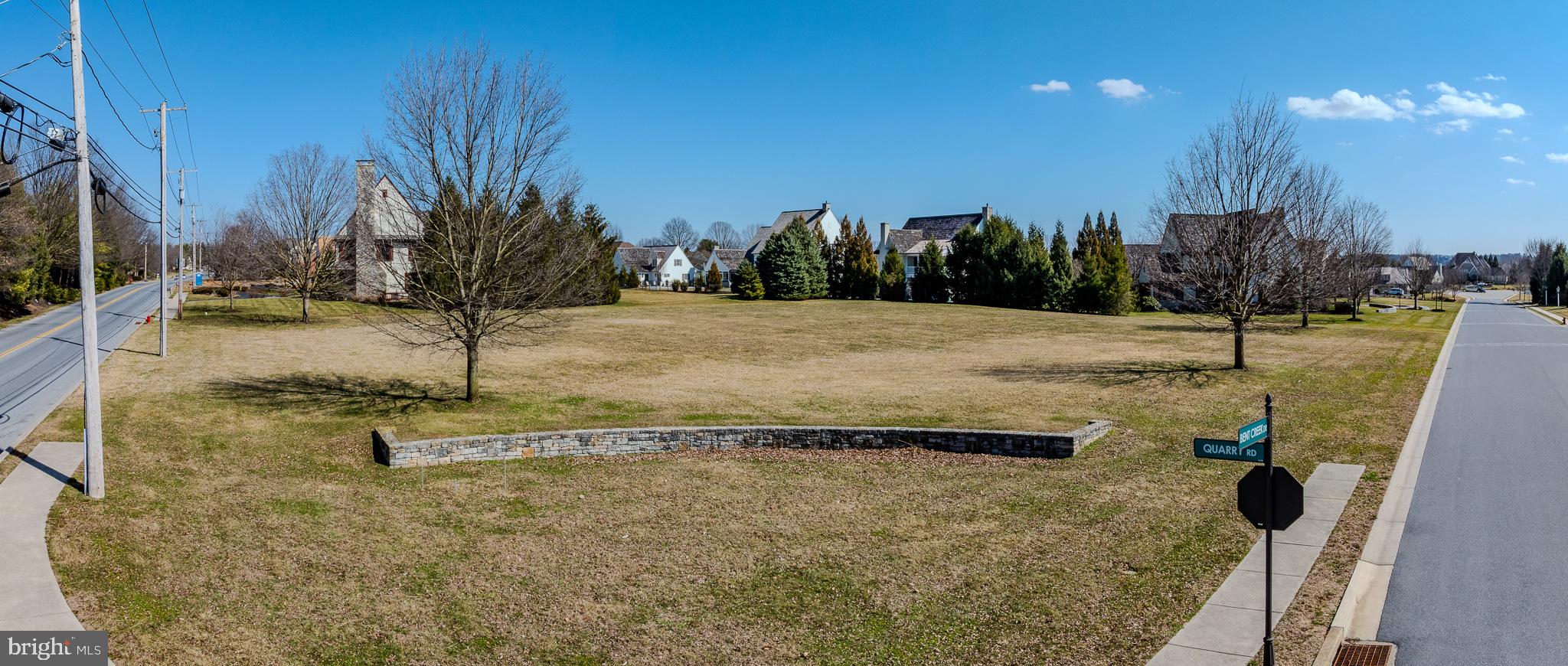 FARM ON QUARRY ROAD - Land