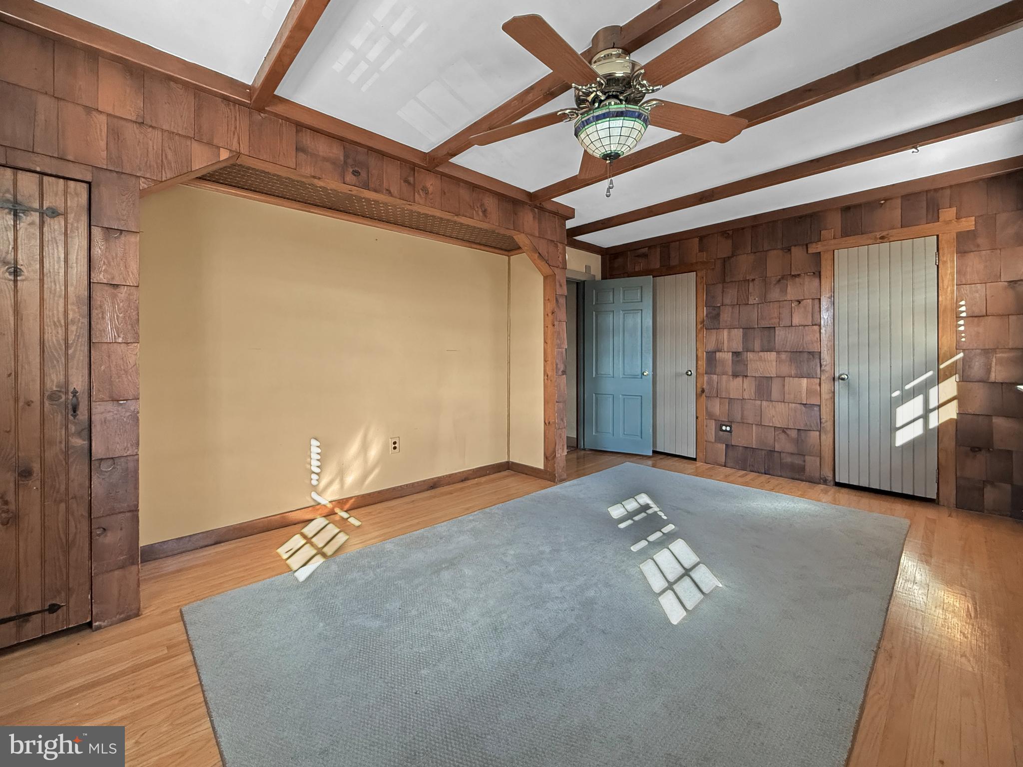 ABINGTON WOODS - Residential