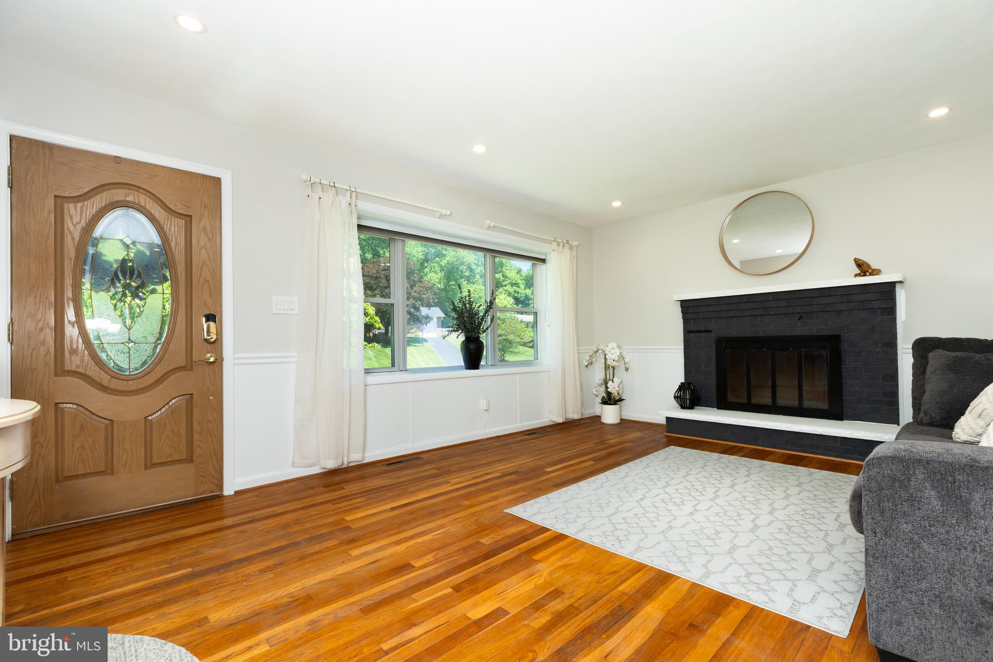 GWYNN ACRES - Residential