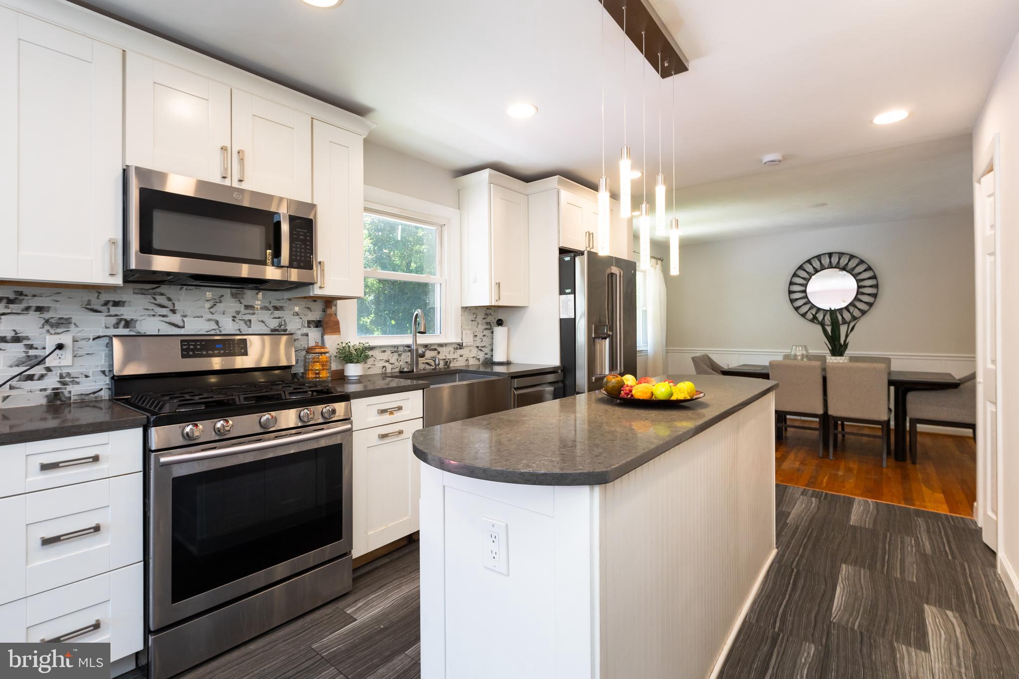 GWYNN ACRES - Residential